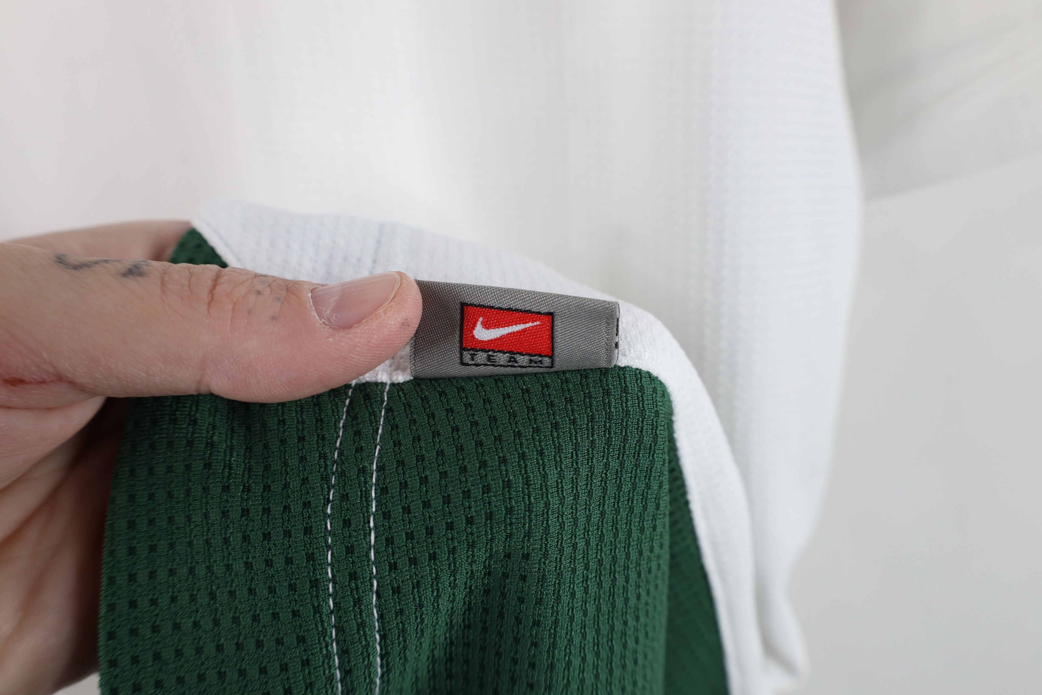 Nike × Vintage Vintage Nike University of Miami Thermal Knit Golf Polo Size XL / US 12-14 / IT 48-50 - 11 Thumbnail