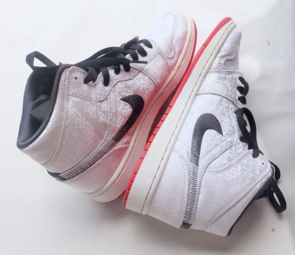 CLOT × Jordan Brand Nike Air Jordan 1 Mid x CLOT SE “Fearless” Edison Chen Size US 8 / EU 41 - 8 Thumbnail