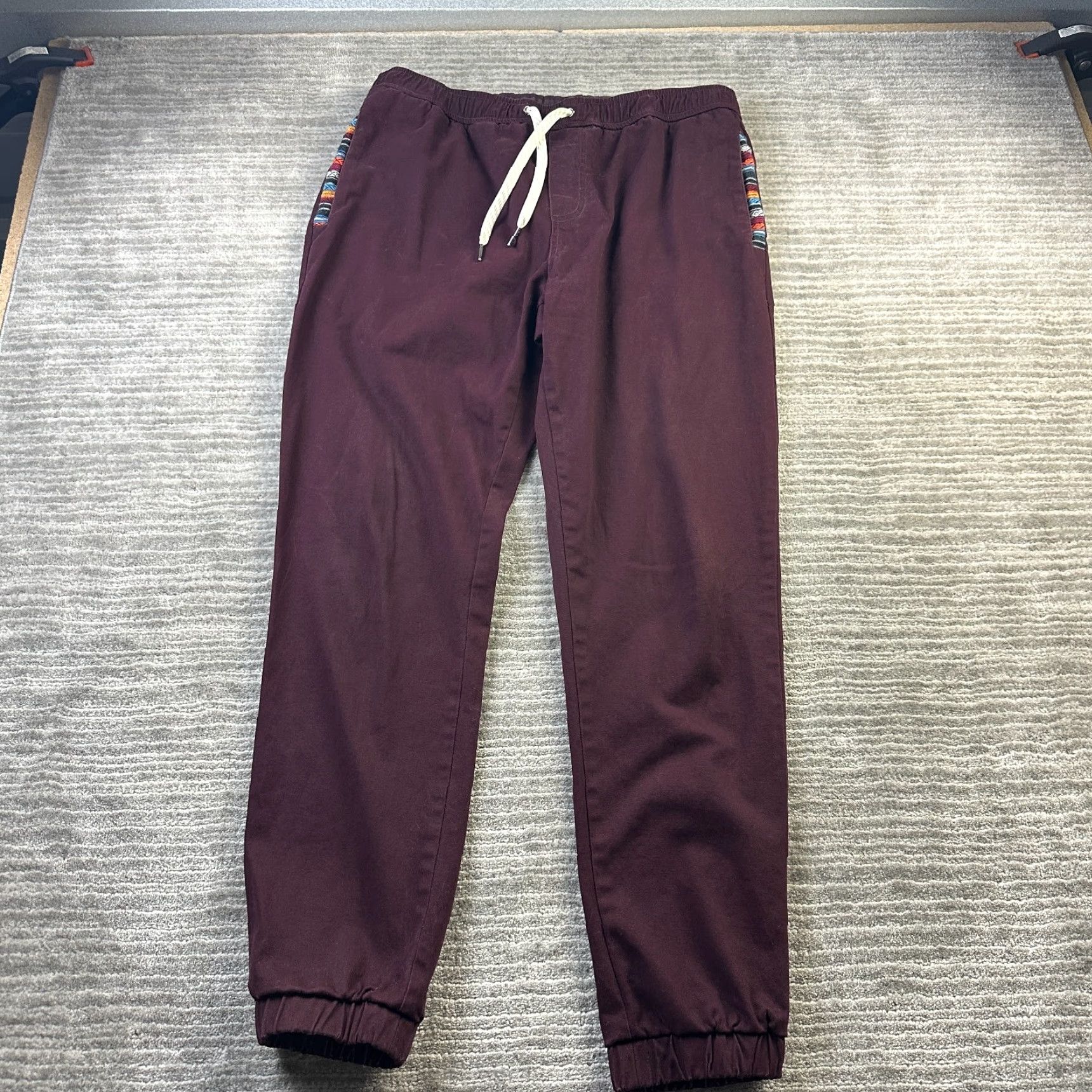 Vintage Wowie Hoth Jogger Pants Mens Large Red Aztec Outdoors Size US 33 - 2 Thumbnail