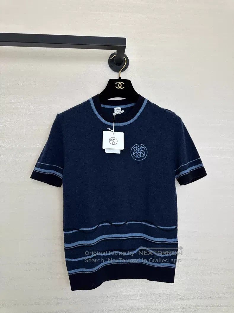 Hermes Hermes Navy Blue Women's Short Sleeve Cashmere Knit Sweate Size XS / US 0-2 / IT 36-38 - 1 Thumbnail