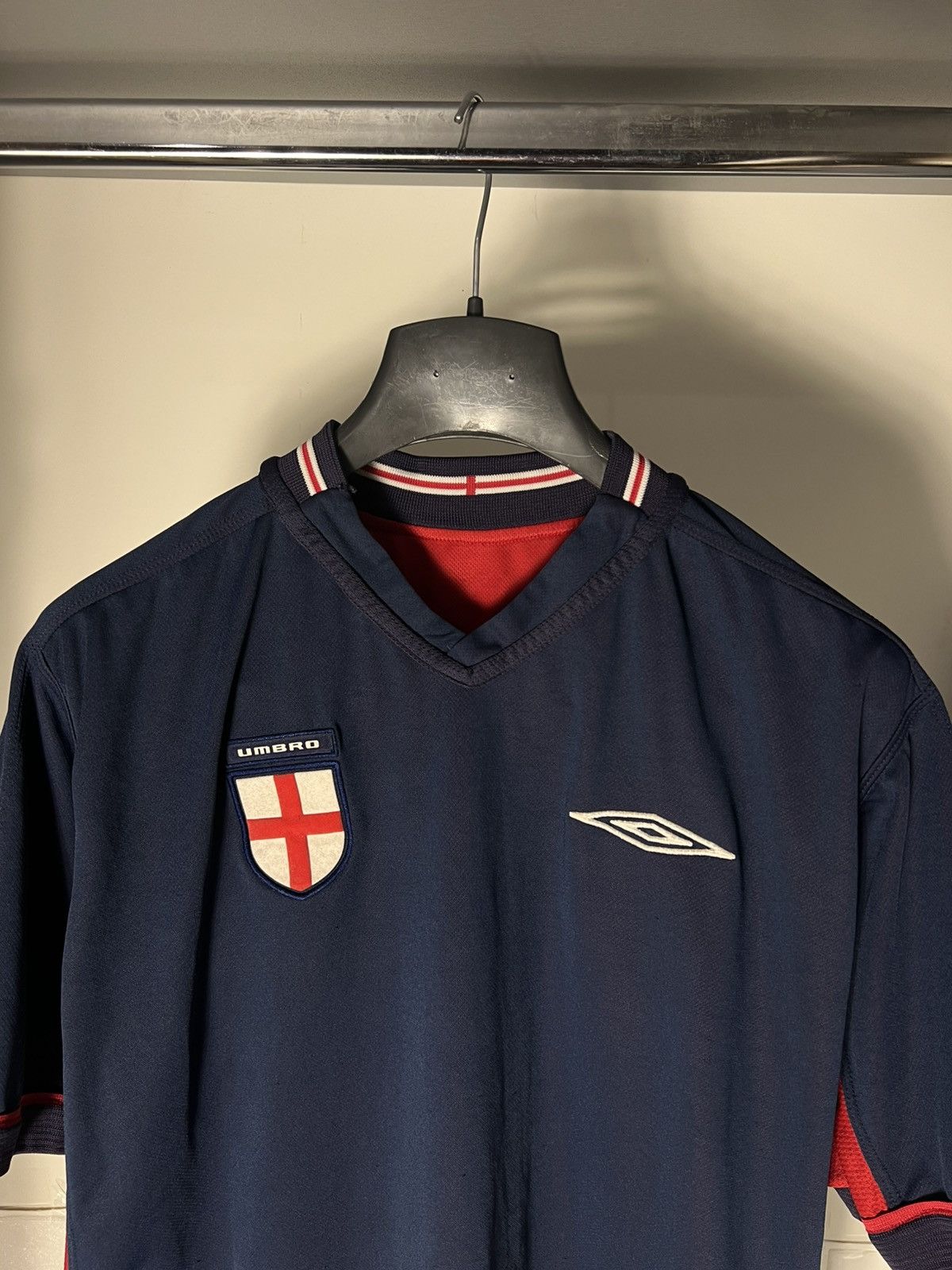 Umbro × Vintage VERY RARE UMBRO ENGLAND RETRO SOCCER JERSEY BLOKECORE 90s Size US XL / EU 56 / 4 - 5 Thumbnail