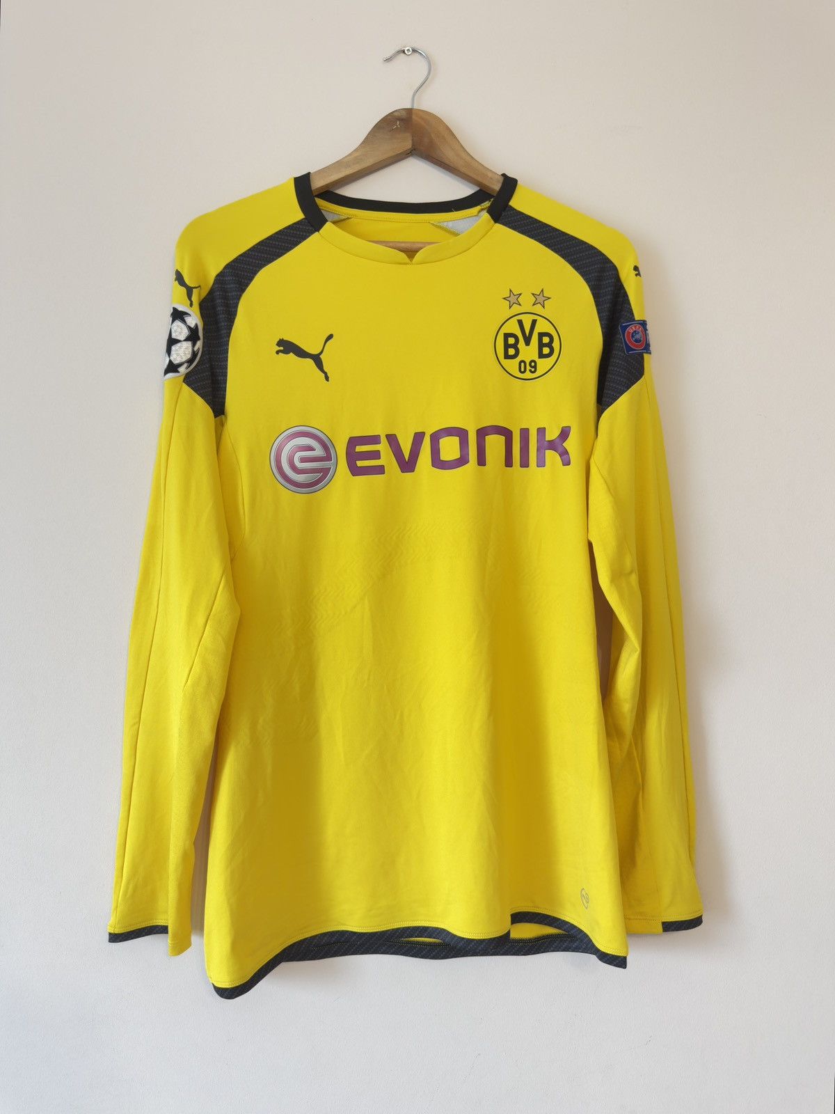 Puma Sahin #8 Borussia Dortmund 2016-2017 Match Worn Jersey CL Size US L / EU 52-54 / 3 - 2 Thumbnail