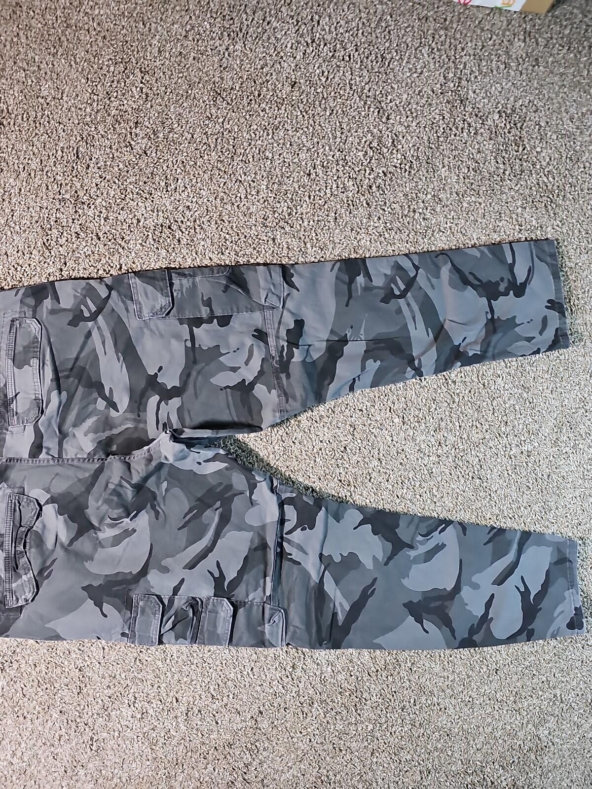Wrangler Wrangler 42x30 Gray Camo Jeans Size US 42 / EU 58 - 5 Thumbnail