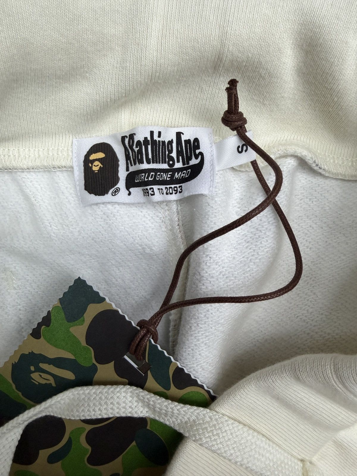 Bape Bape Jewels Shark Sweatpants Size US 30 / EU 46 - 3 Thumbnail