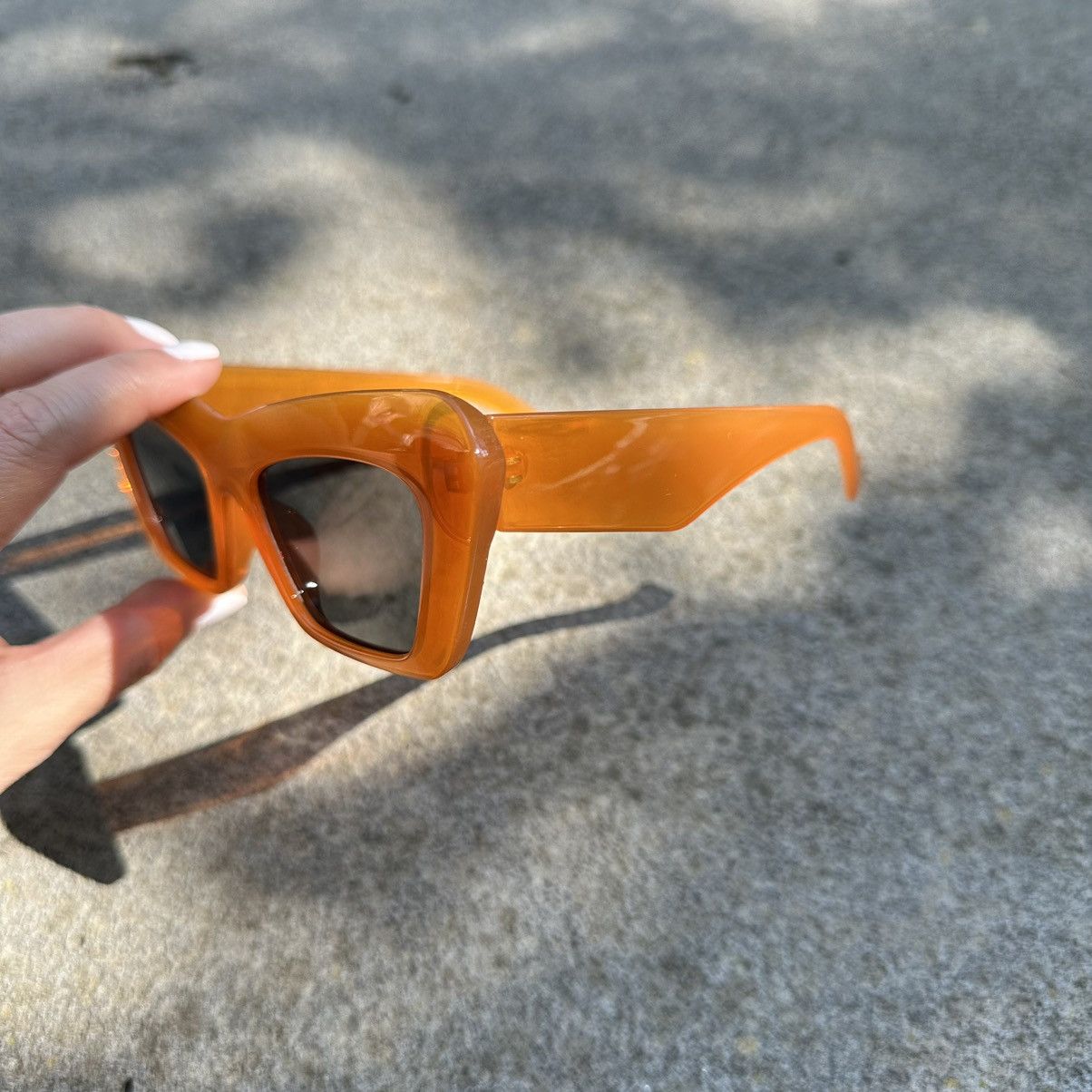 Other Y2K Unisex Sunglasses Retro Fashion Shades KD3920-01 Size ONE SIZE - 2 Thumbnail