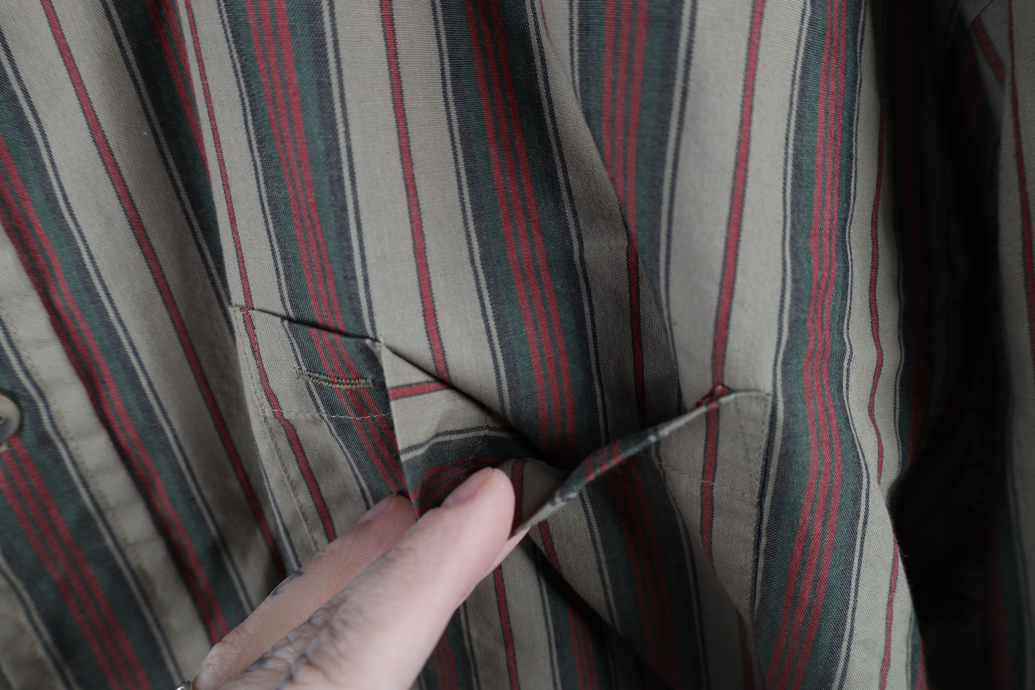 Vintage Vintage 90s Streetwear Block Collared Button Down Shirt Size US XL / EU 56 / 4 - 4 Thumbnail