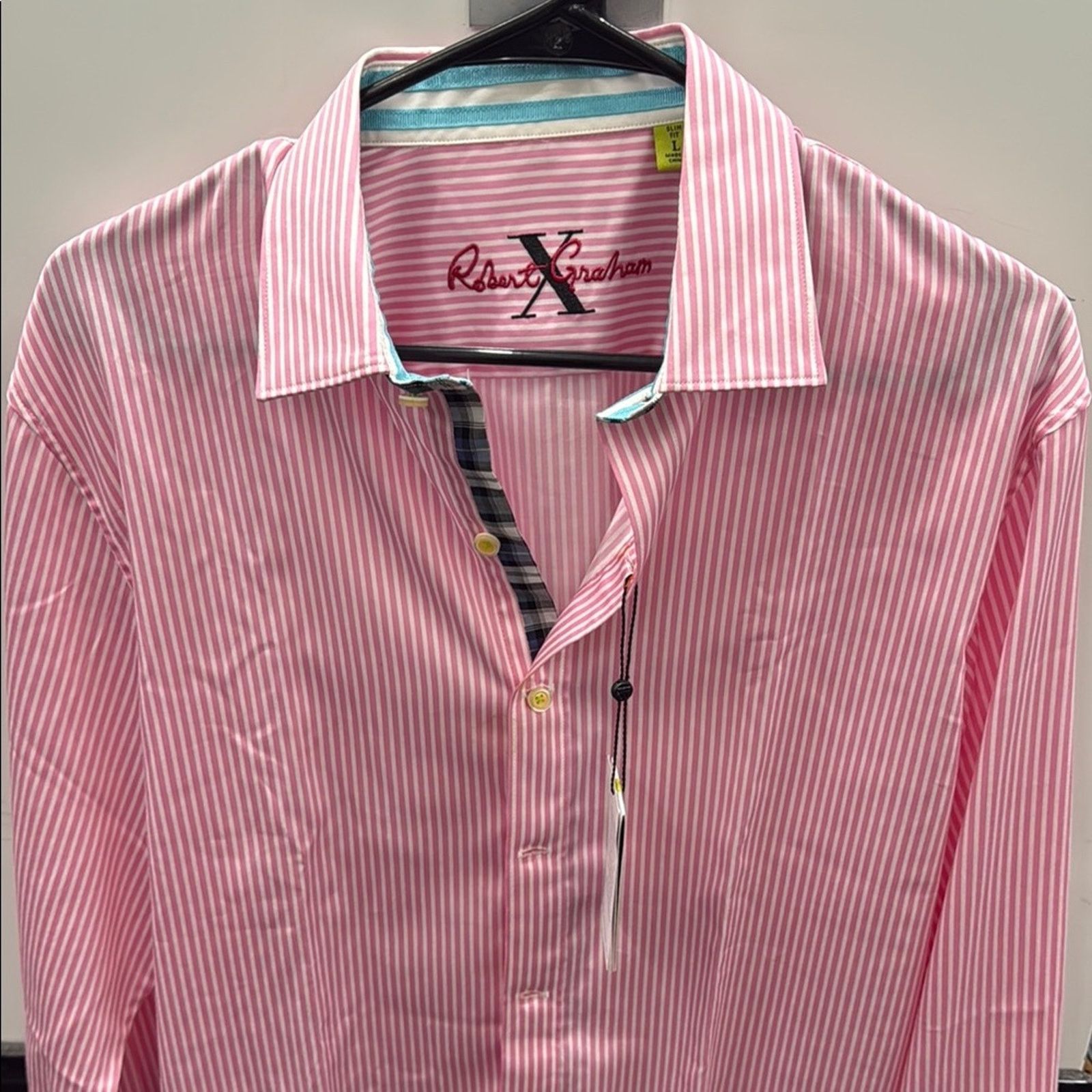 Robert Graham NWT Robert Graham Pink Striped Men's Shirt Size L Size US L / EU 52-54 / 3 - 2 Thumbnail