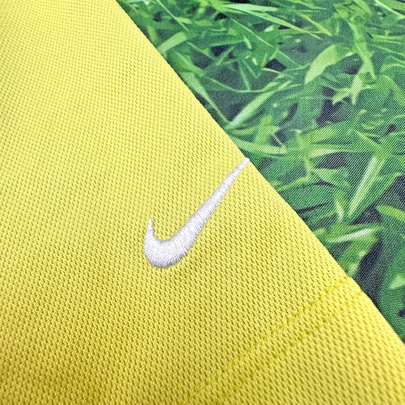 Nike Nike Dri-Fit Golf Shirt Mens Large Yellow Embroidered Swoosh Resort Oglebay Polo Shirt Size US L / EU 52-54 / 3 - 6 Thumbnail