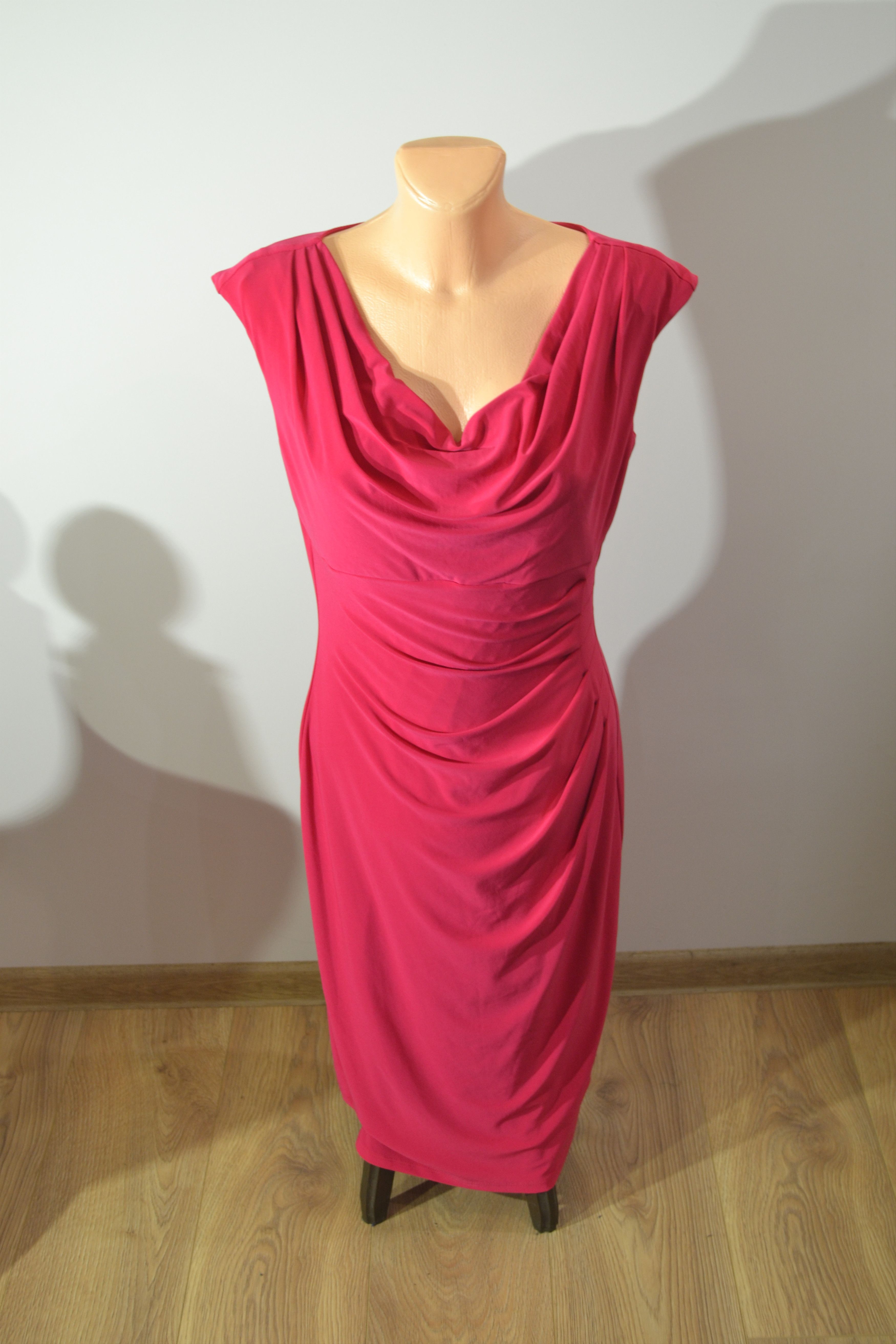 Lauren Ralph Lauren Vintage Lauren Ralph Lauren Red Draped Midi Dress | Size M Size M / US 6-8 / IT 42-44 - 2 Thumbnail