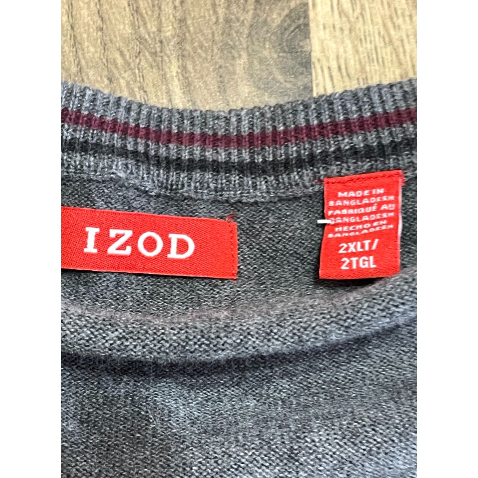Izod IZOD Vest, Men's Sweater, Gray, Pullover, Sleeveless, V-Neck, Size M, Casual, Regular Fit, IZOD, Men’s, Vest, Gray, Sweater Size US M / EU 48-50 / 2 - 5 Thumbnail