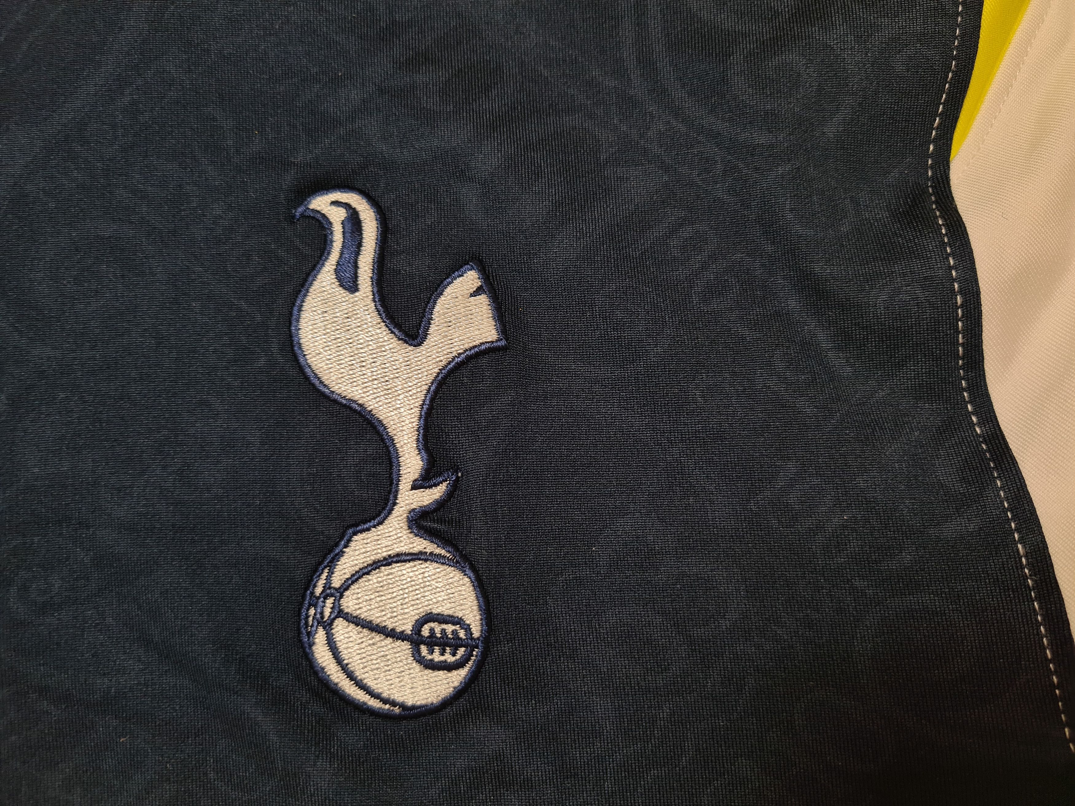 Under Armour TOTTENHAM HOTSPUR 2014 2015 FOOTBALL JACKET SOCCER JACKET Size US M / EU 48-50 / 2 - 4 Thumbnail