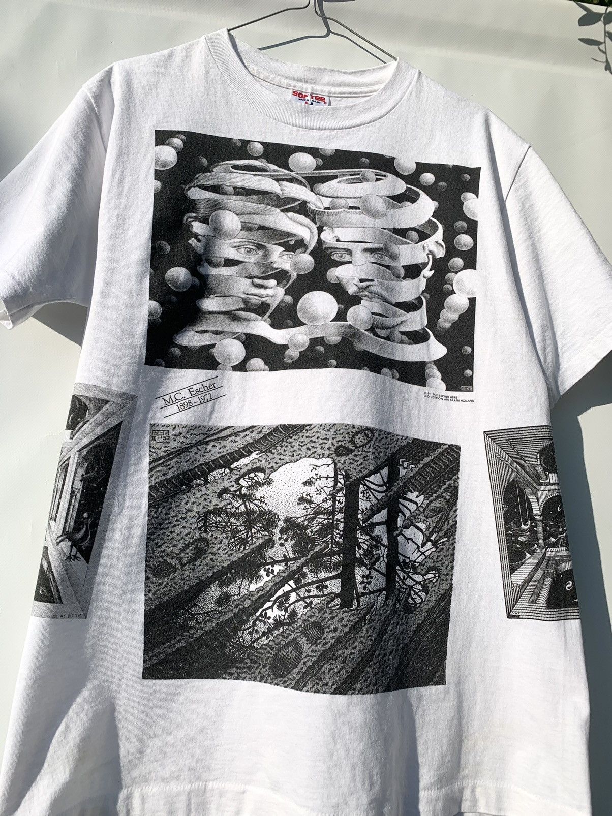 Vintage 1991 Vintage MC Escher All Over Print Tee 90s Size US L / EU 52-54 / 3 - 1 Thumbnail