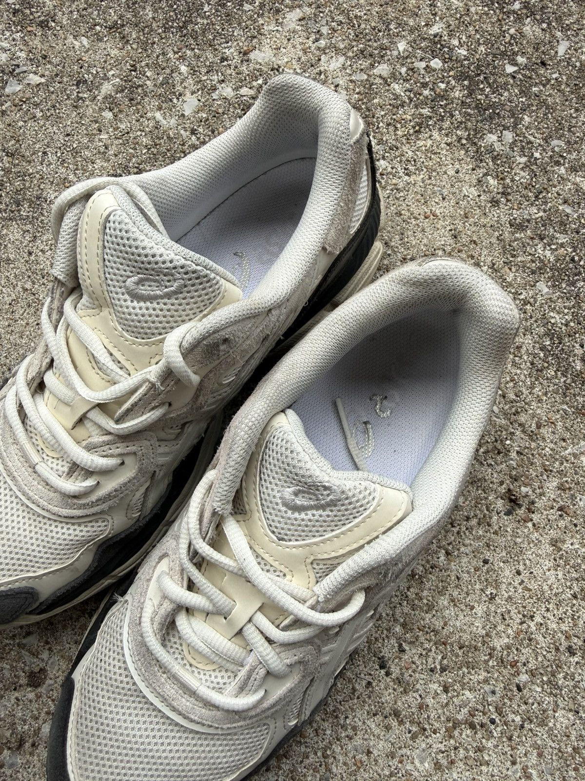 Asics Gel-NYC White Smoke Grey Size US 8 / EU 41 - 9 Thumbnail