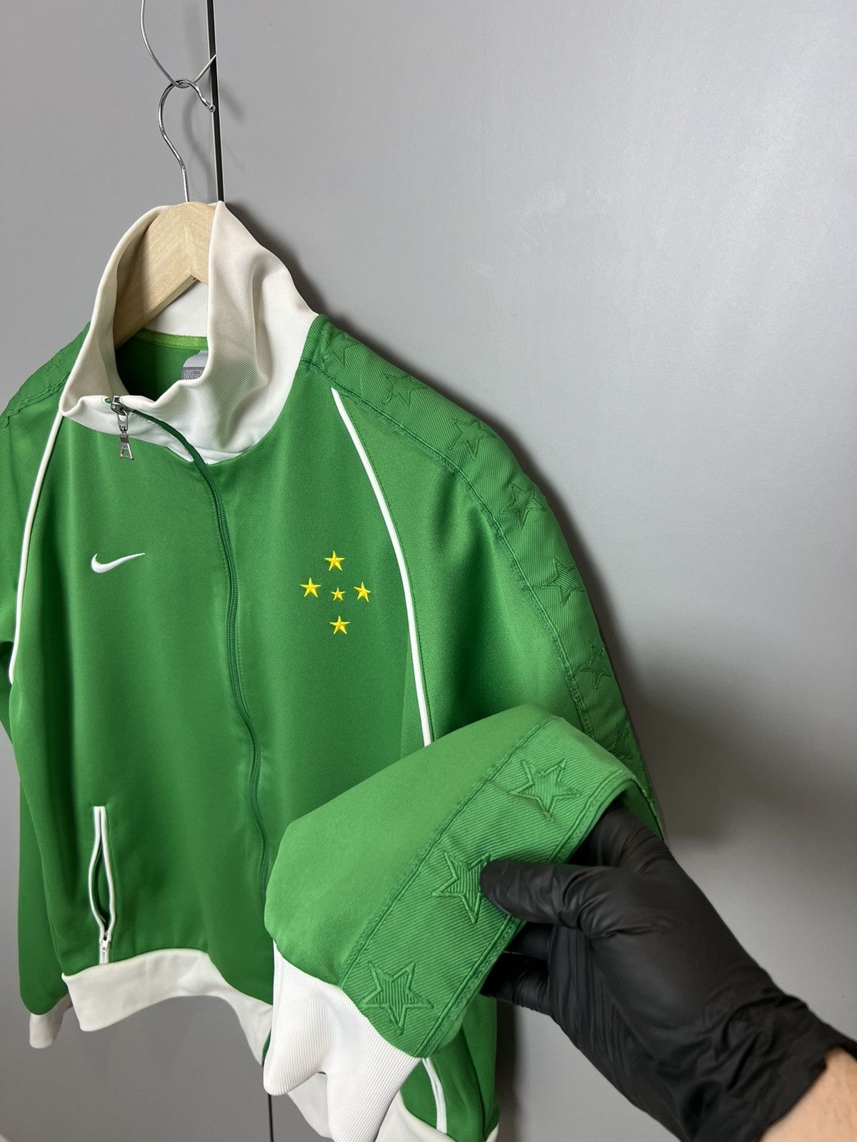 Nike Vintage Nike Brazil TrackJacket Olympic 2005 National Team Size US L / EU 52-54 / 3 - 16 Thumbnail
