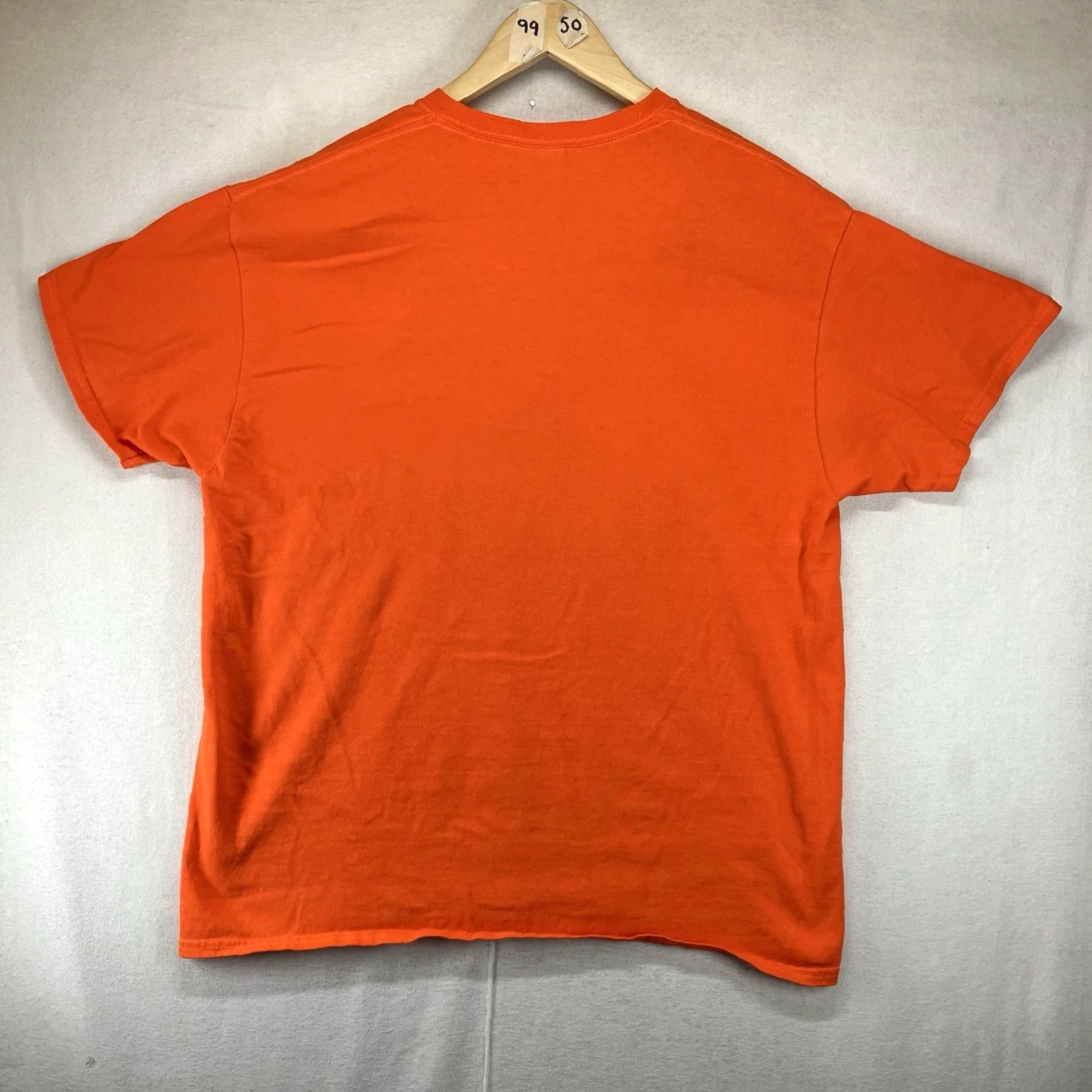 Gildan VINTAGE Gildan Halloween Pumpkin Shirt Mens Large Orange T-Shirt Crew Neck Short Sleeve Graphic Print 2000s Party Retro Jack O'Lantern Size US L / EU 52-54 / 3 - 2 Thumbnail