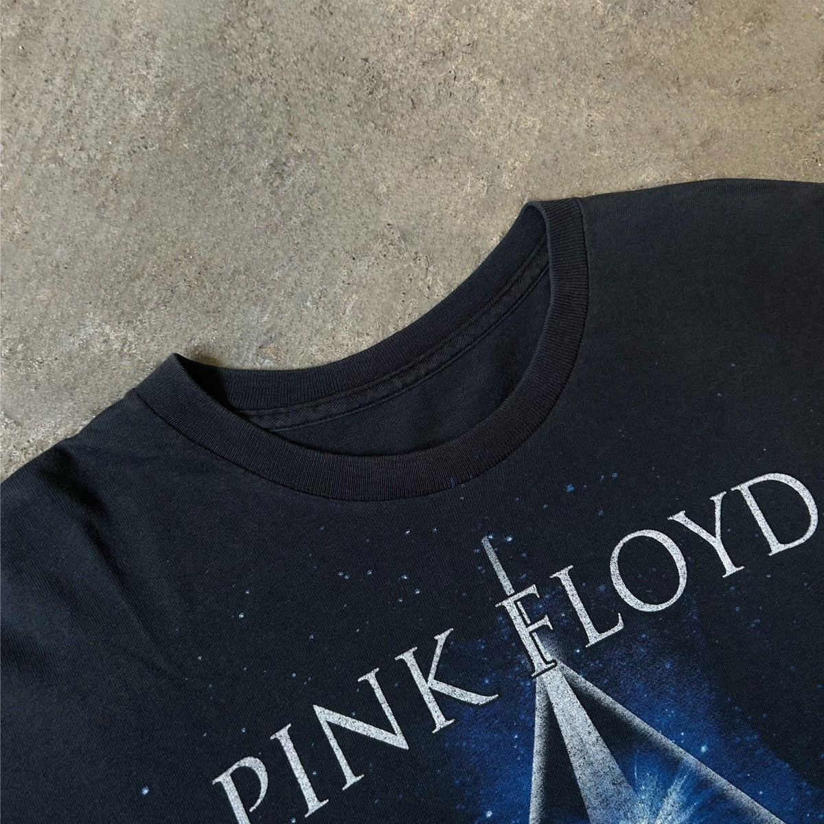 Band Tees × Pink Floyd × Vintage 2000s Pink Floyd Black NO TAG T-Shirt Size US L / EU 52-54 / 3 - 3 Thumbnail