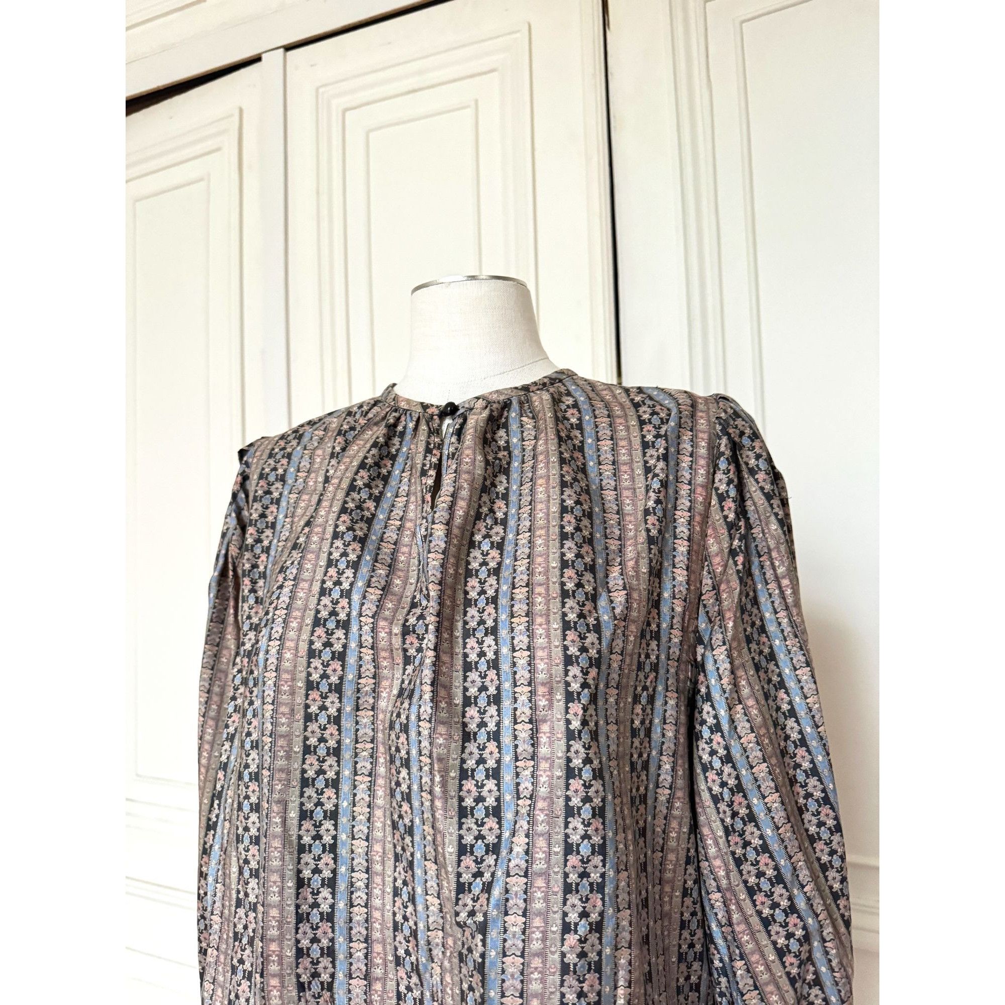 Yves Saint Laurent SS 1978 Silk Printed Blouse Shirt Size M / US 6-8 / IT 42-44 - 2 Thumbnail