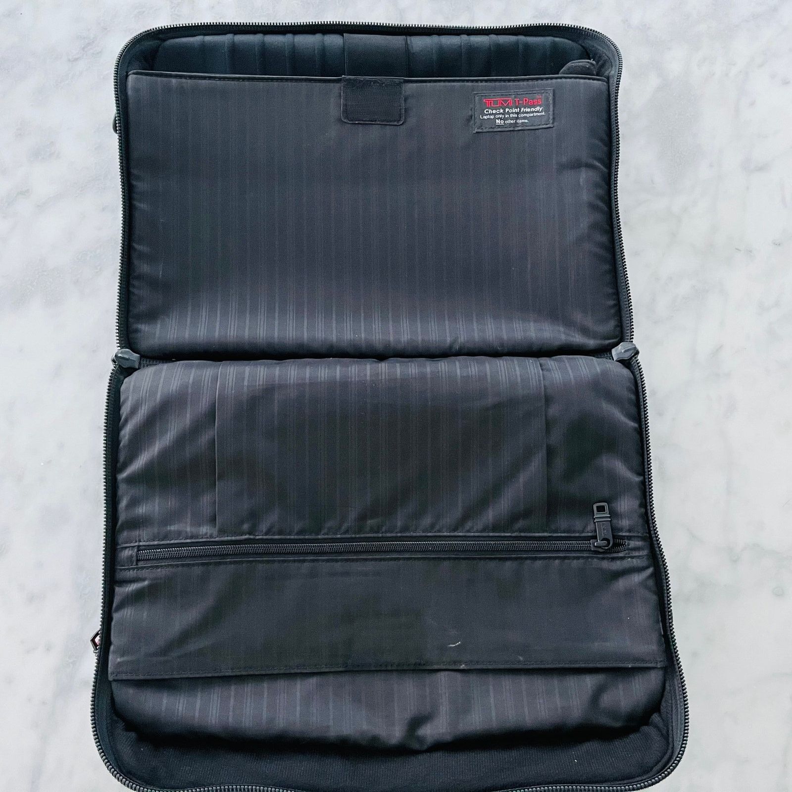 Tumi Tumi Alpha Organizer Brief Bag Black Ballistic Nylon Laptop Size ONE SIZE - 5 Thumbnail