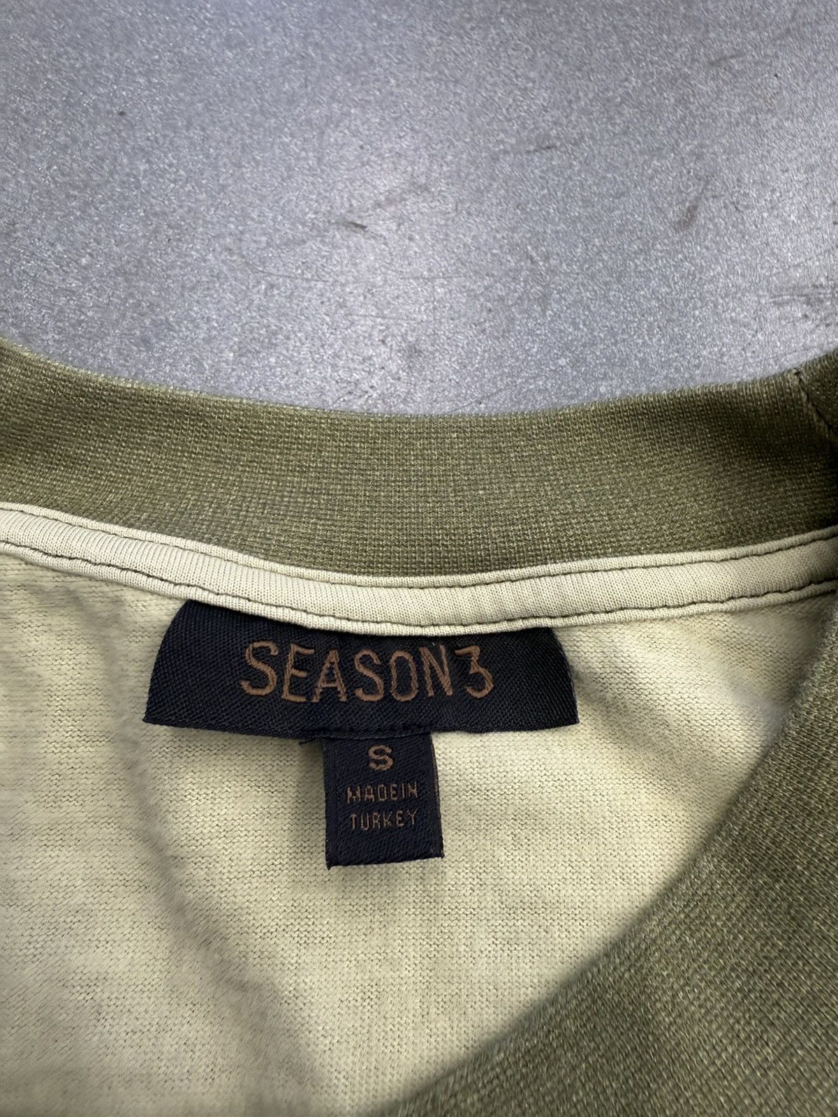 Yeezy Yeezy Season 3 Raglan Knit Camo Tee Size US S / EU 44-46 / 1 - 5 Thumbnail