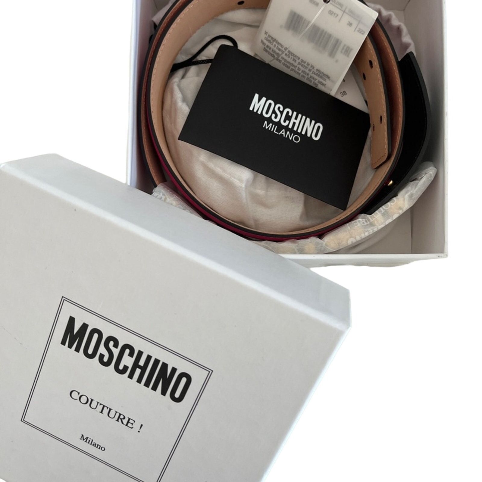 Moschino NWT Moschino Women's Fuschia Leather Logo Embossed Belt 38 Size ONE SIZE - 3 Thumbnail