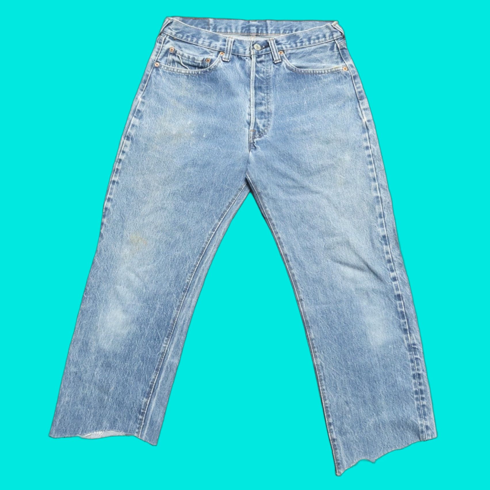 Levi's VINTAGE Levi's 501 Jeans Denim Jeans Mens 30 Medium Wash 26-27 Inseam Selvedge Button Closure Size US 30 / EU 46 - 1 Thumbnail