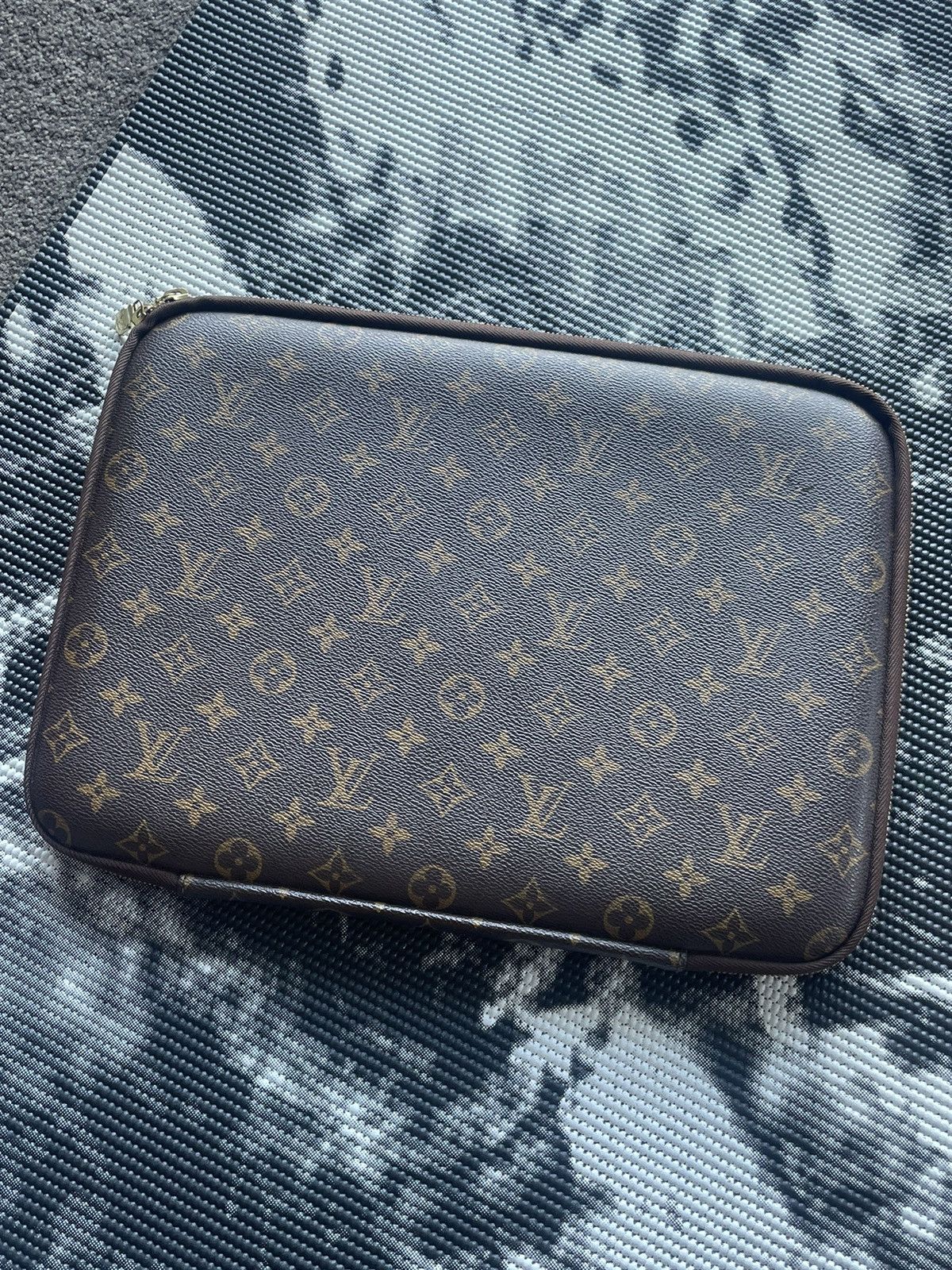 Louis Vuitton LV laptop monogram case Size ONE SIZE - 1 Thumbnail