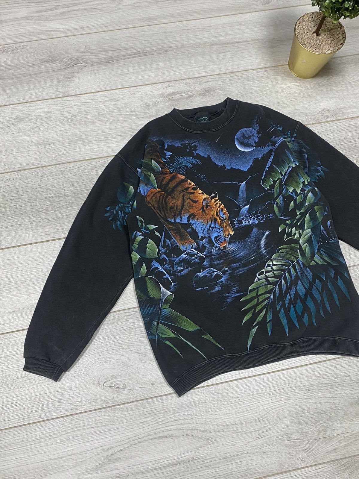 Habitat 🔥90s🔥Vintage tiger night Sweatshirt Full Print Habitat Size US M / EU 48-50 / 2 - 7 Thumbnail