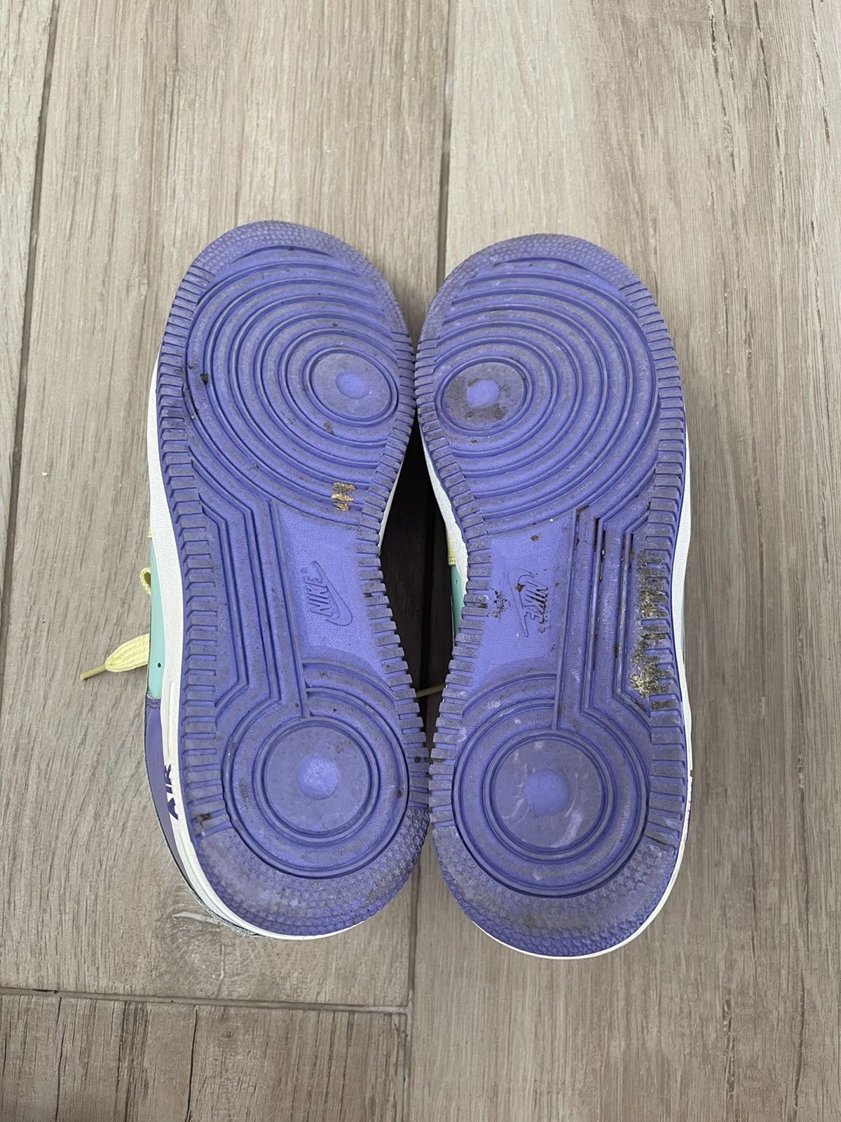 Nike Air Force 1 Low 'Easter Egg' 2006 Size US 10 / EU 43 - 8 Thumbnail