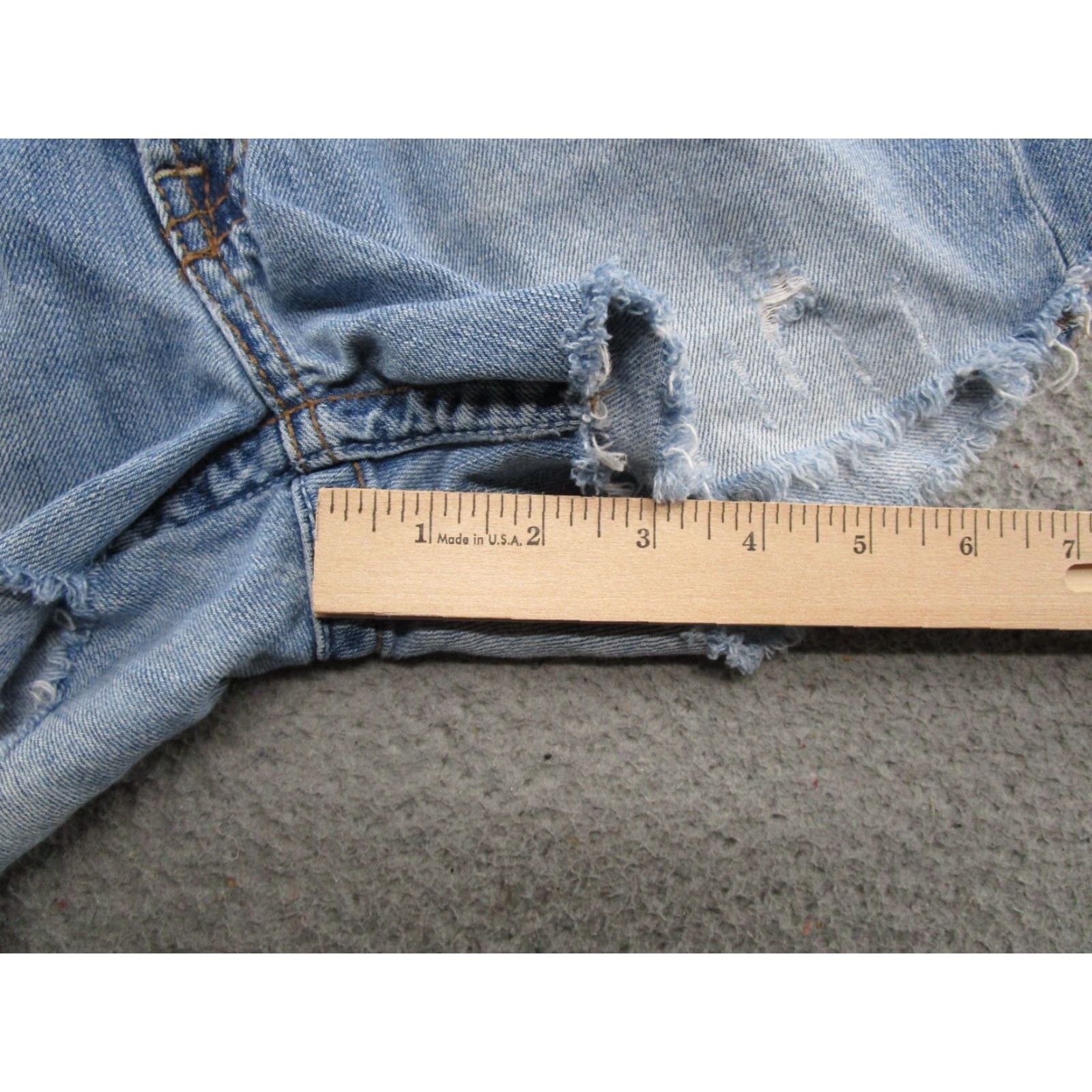 Vintage VINTAGE Buckle BKE Denim Distressed Cut-Off Casey K Women's Denim Shorts Size 28R Y2K Read Size 28" / US 6 / IT 42 - 7 Thumbnail
