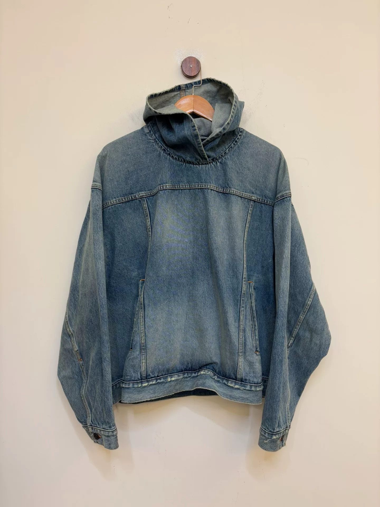 Balenciaga Balenciaga Hooded Denim Jacket Size US M / EU 48-50 / 2 - 1 Thumbnail