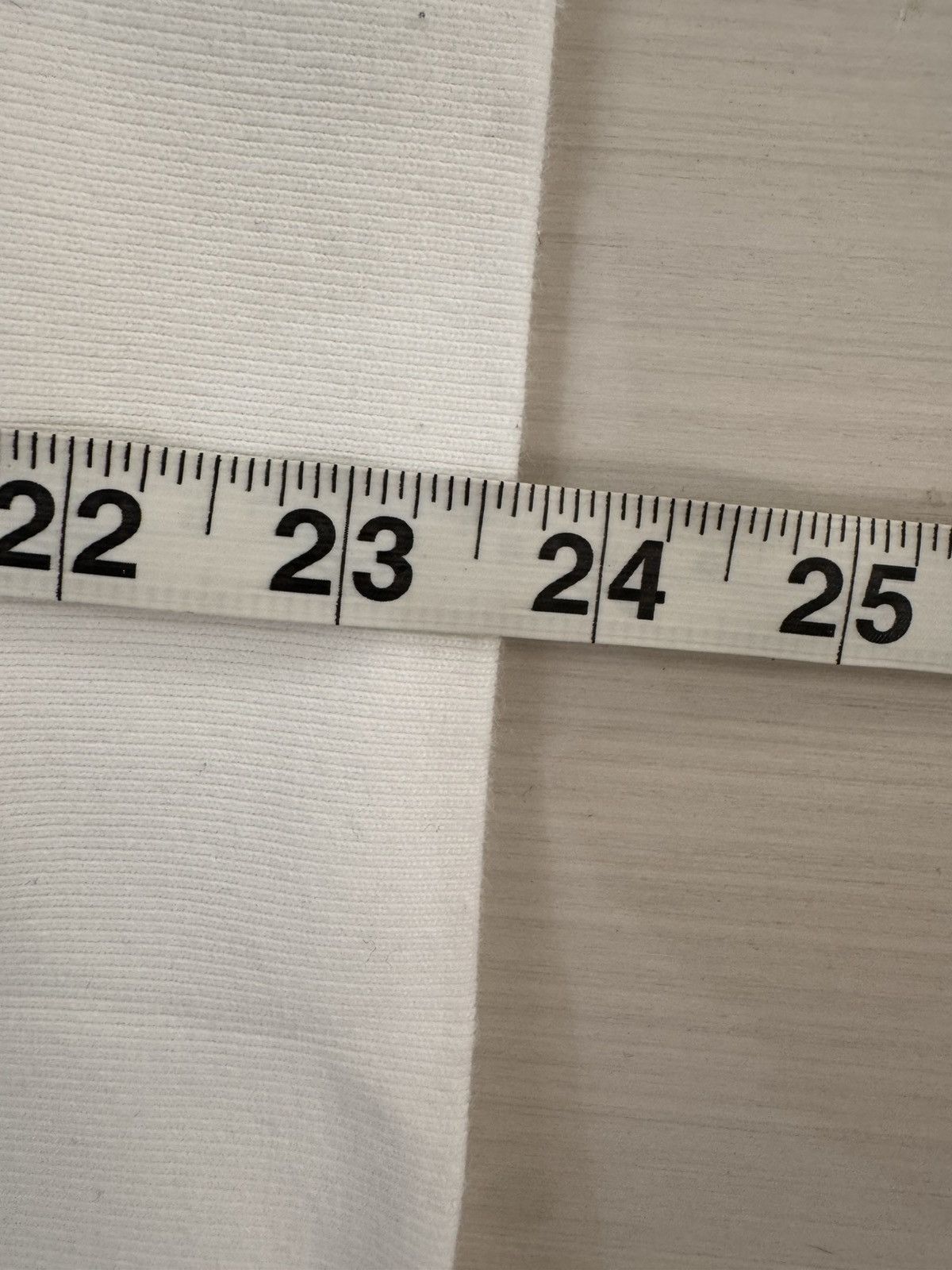Supreme Supreme Washed Box Logo Crewneck Size S White SS25 USED Size US S / EU 44-46 / 1 - 11 Thumbnail