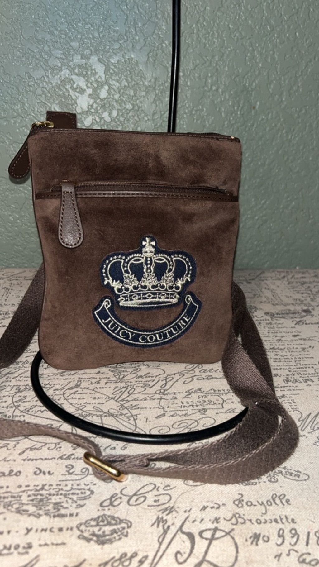 Juicy Couture Women's Juicy Couture Crossbody Bag One Size Brown Gold Size ONE SIZE - 1 Thumbnail