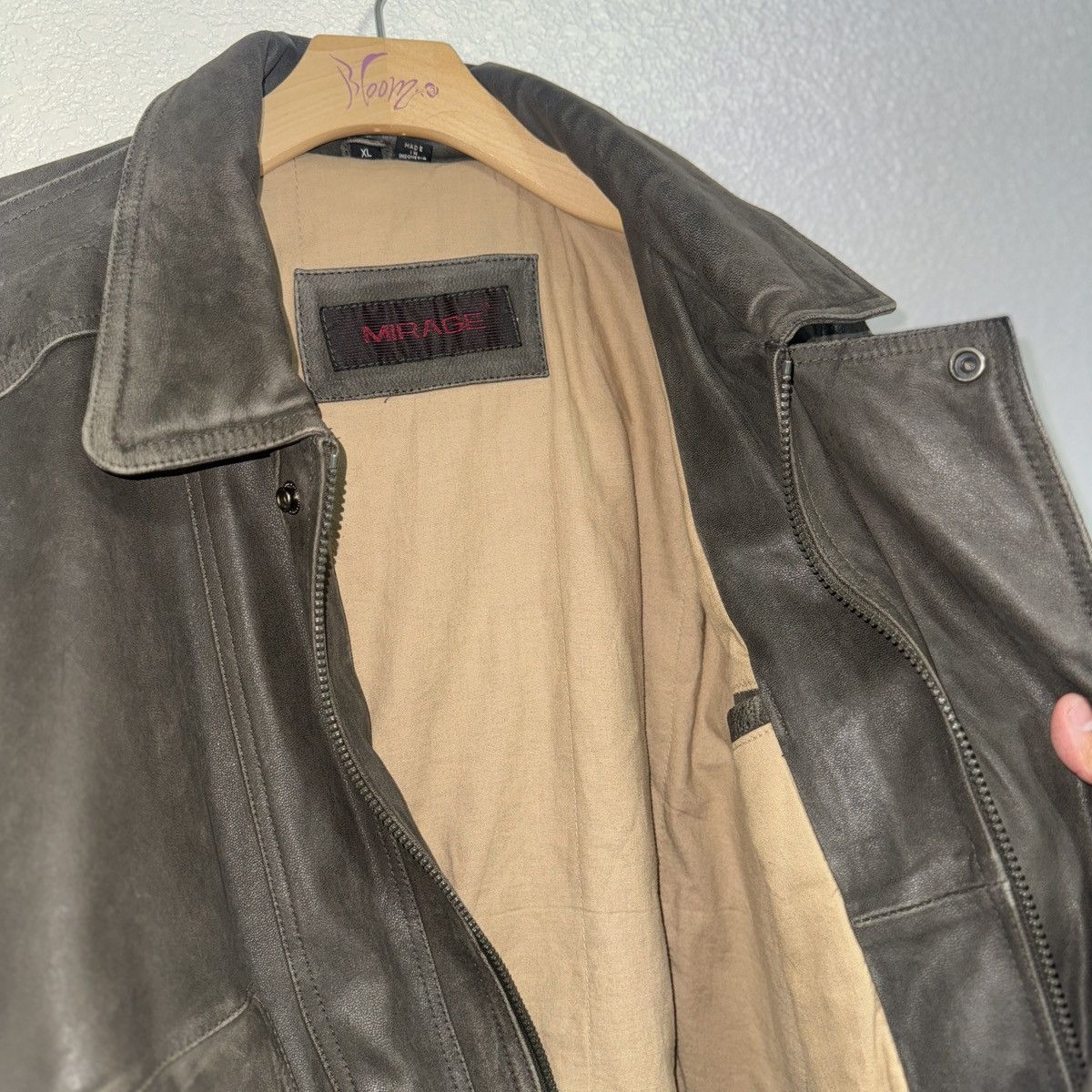 Vintage Vintage Brownish Gray Leather Patina Flight / Bomber Jacket Size US XL / EU 56 / 4 - 5 Thumbnail