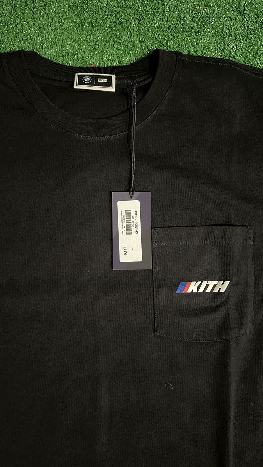 BMW × Kith Kith x BMW Motorsport Ad Pocket Tee Size US L / EU 52-54 / 3 - 4 Thumbnail