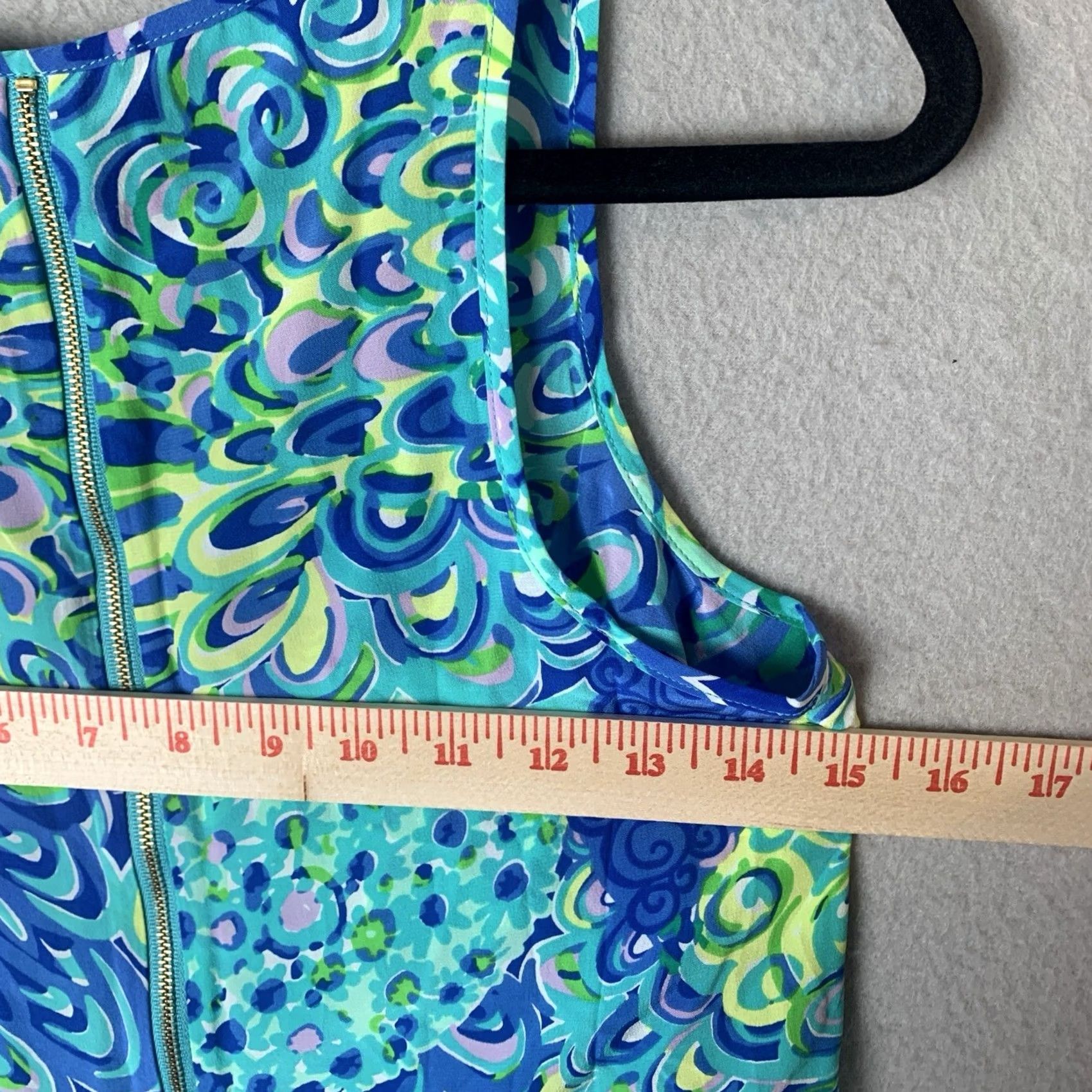 Lilly Pulitzer Lilly Pulitzer Top Women XS Aerial Sea Blue Lagoon 100% Silk Sleeveless Back Zip Size XS / US 0-2 / IT 36-38 - 5 Thumbnail
