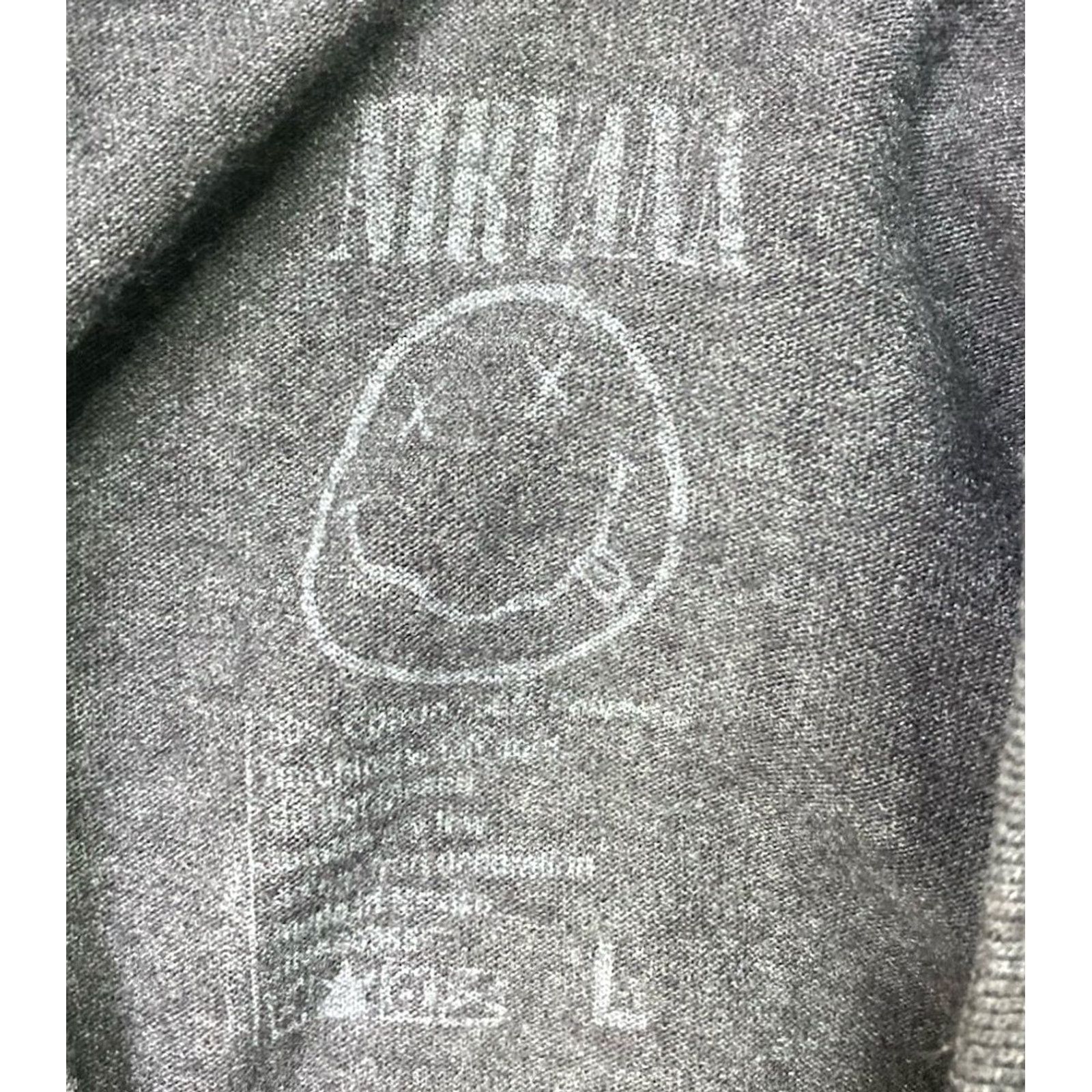 Vintage VINTAGE Nirvana Happy Face Graphic T-shirt Mens Small Dark Gray Short Sleeve Music Size US S / EU 44-46 / 1 - 4 Thumbnail