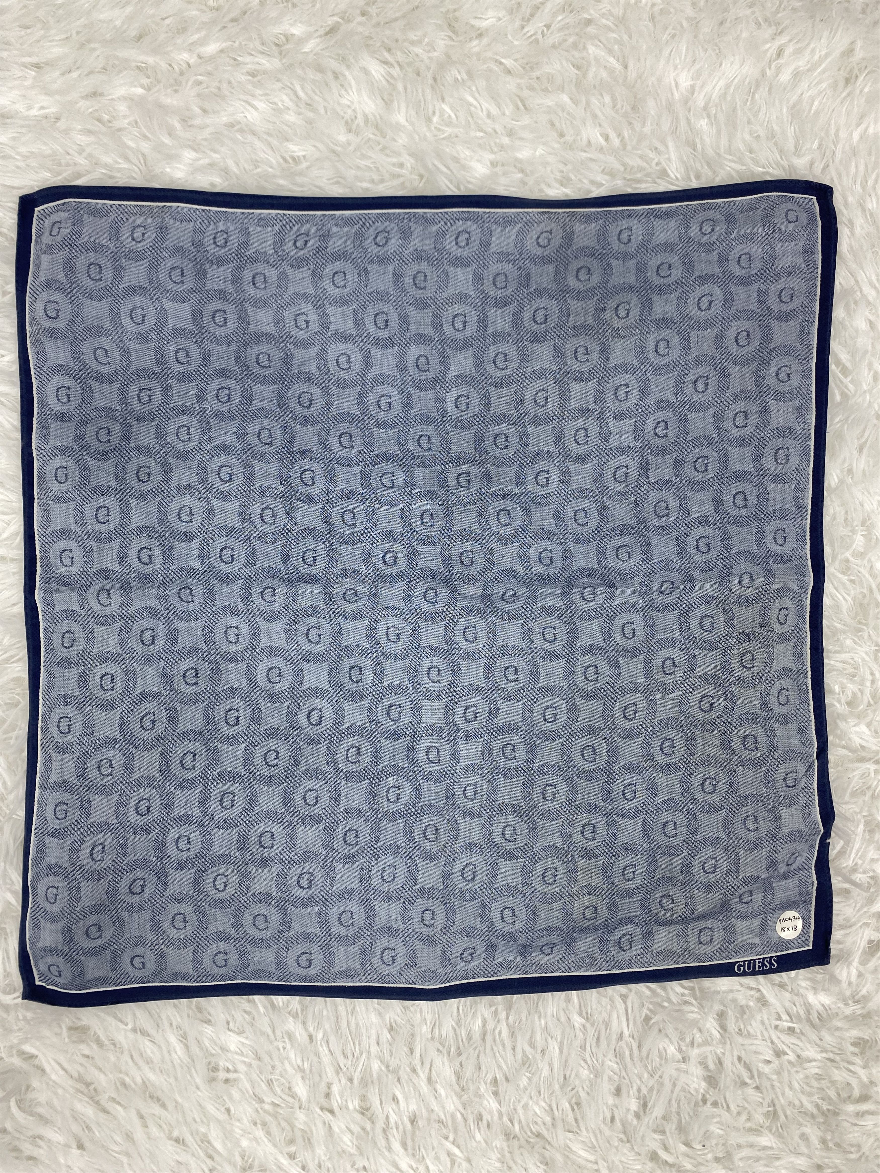 Guess Vintage Guess Handkerchief Neckerchief PH0434 Size ONE SIZE - 3 Thumbnail