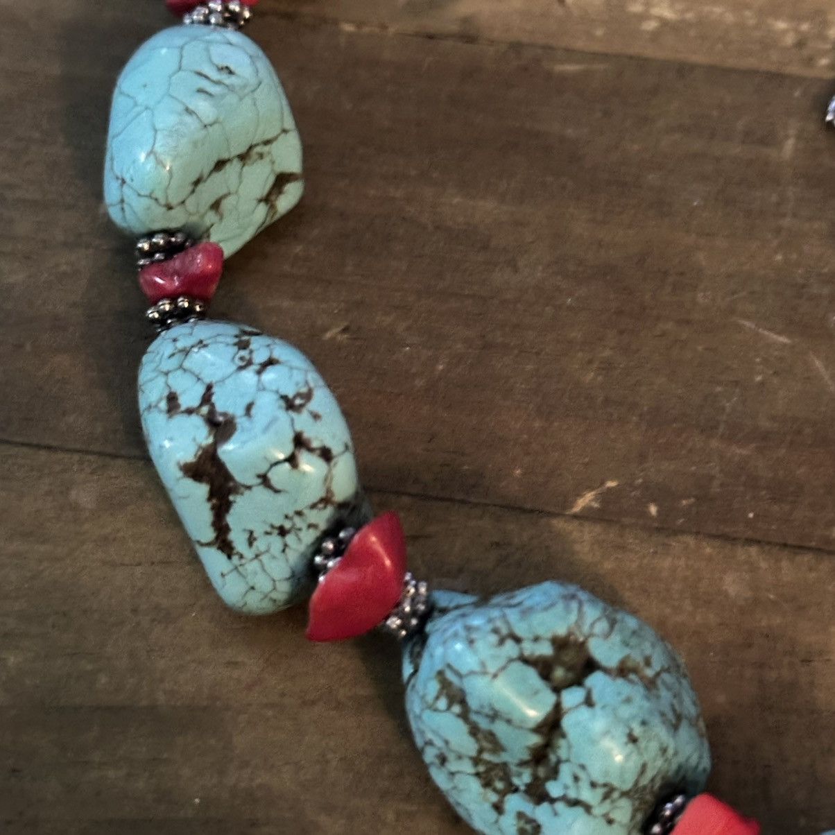Other Chunky turquoise and coral chip necklace Size ONE SIZE - 5 Thumbnail
