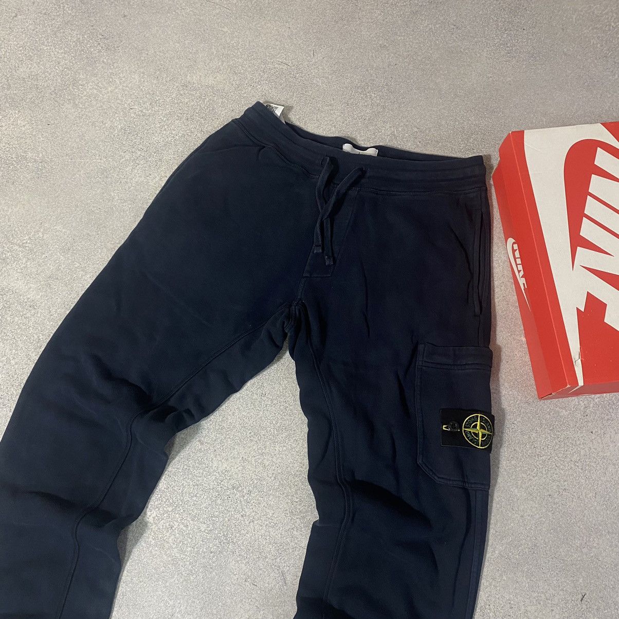 Stone Island Stone Island Sweatpants Size US 30 / EU 46 - 2 Thumbnail