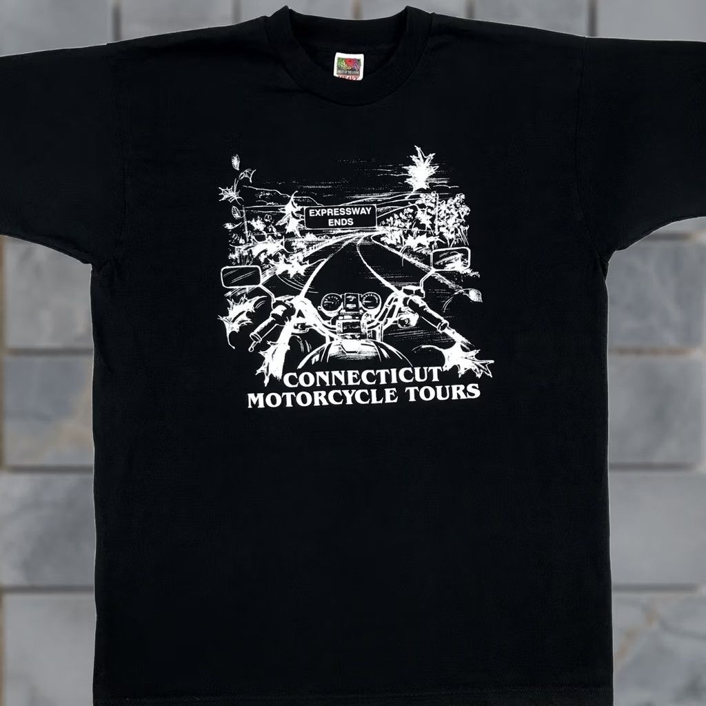 Fruit Of The Loom VINTAGE CONNNECTICUT MOTORCYCLE TOURS T-Shirt XL winsted fall rally biker 90s Men Size US XL / EU 56 / 4 - 1 Thumbnail