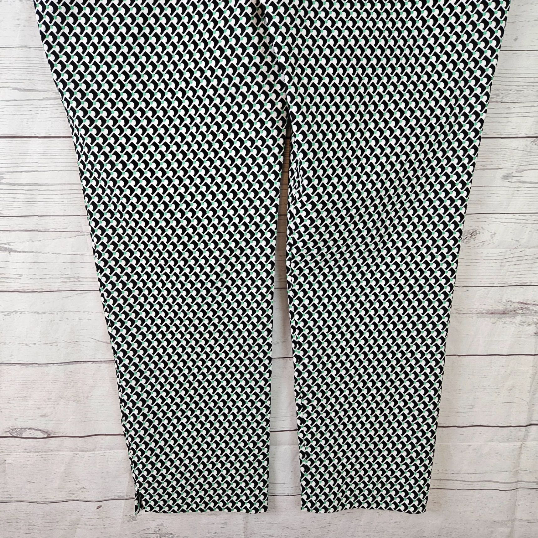 Vintage Chico's Womens Brigitte Slim Leg Ankle Pants Sz 14 Black Green Slimming Cotton Rayon Spandex Geometric Inseam 27" Vintage No Size 36" / US 14 / IT 50 - 6 Thumbnail