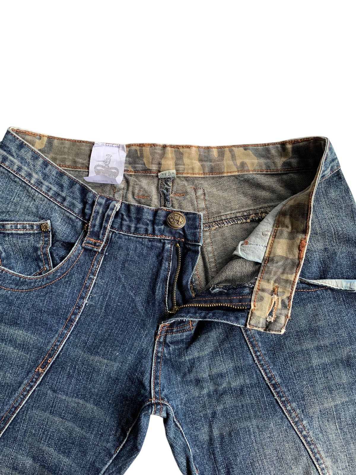 Tornado Mart FLARE💥 CROWN J JAPANESE PUNK STYLE DISTRESSED DENIM Size US 31 - 13 Thumbnail
