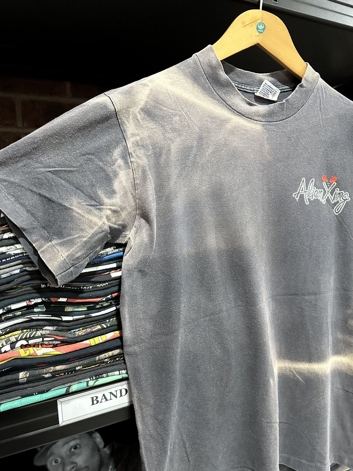 Alien Workshop Vintage 90s Alien Xing By Joe Blow Sun Faded Tee Size US M / EU 48-50 / 2 - 12 Thumbnail