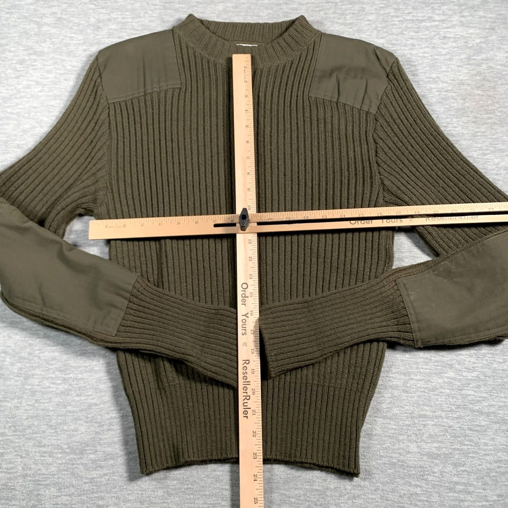 Olive DSCP Valor Collection Sweater Mens 40 Olive Green Wool Pullover Patch Crew Neck Military Surplus Knit Size US M / EU 48-50 / 2 - 5 Thumbnail