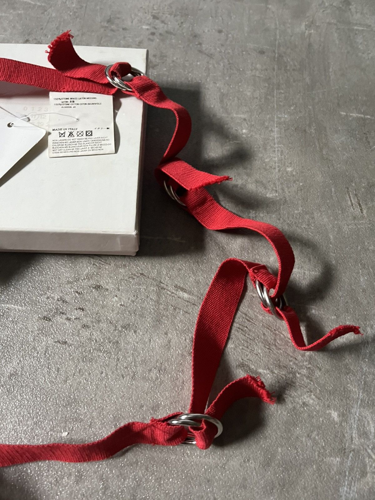 Maison Margiela Maison Margiela F/W 2006 Artisanal buckles red belt Size ONE SIZE - 3 Thumbnail