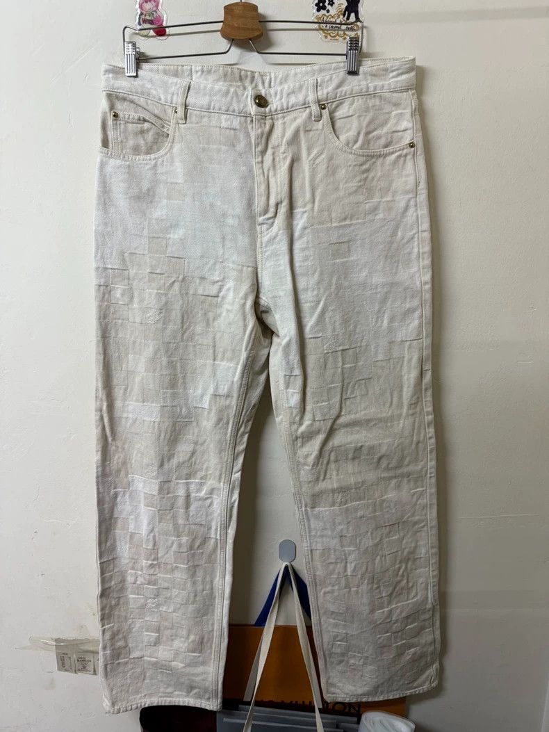 Louis Vuitton Louis VuittonLogo jeans 2502-Nextarrow Size US 36 / EU 52 - 1 Thumbnail