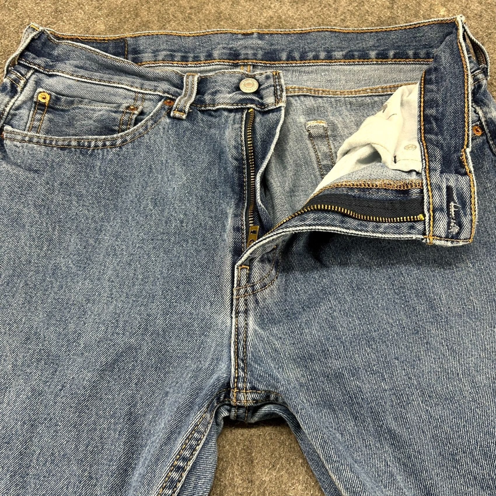 Levi's Levi's 505 Jeans Regular Fit Straight Blue Medium Wash Distressed 34x32 Mens Denim Cotton 100% Machine Washable Belt Loops 5-Pocket Size US 34 / EU 50 - 2 Thumbnail