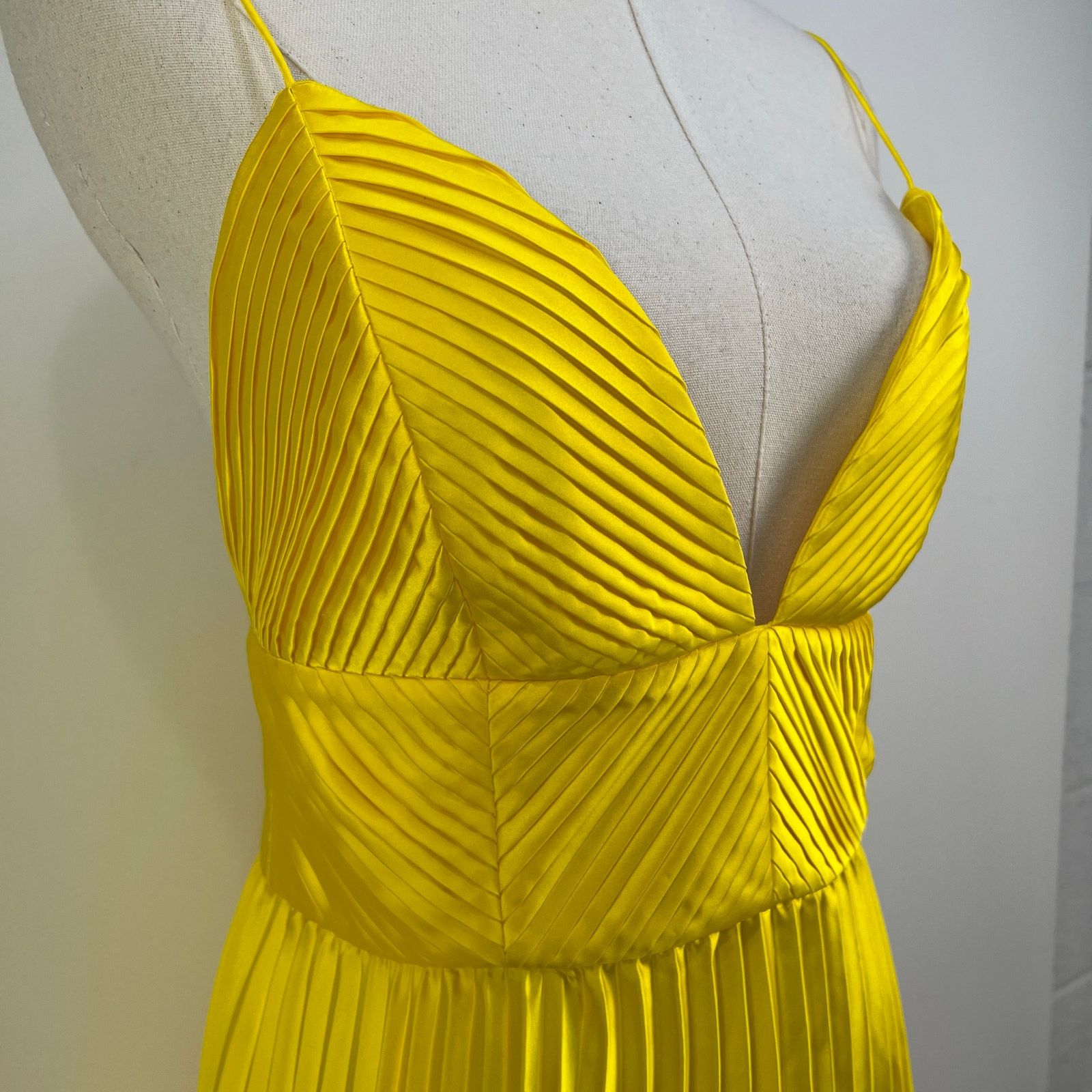Amur Amur Viv Mitered Pleating Dress Yellow Midi Size M / US 6-8 / IT 42-44 - 5 Thumbnail