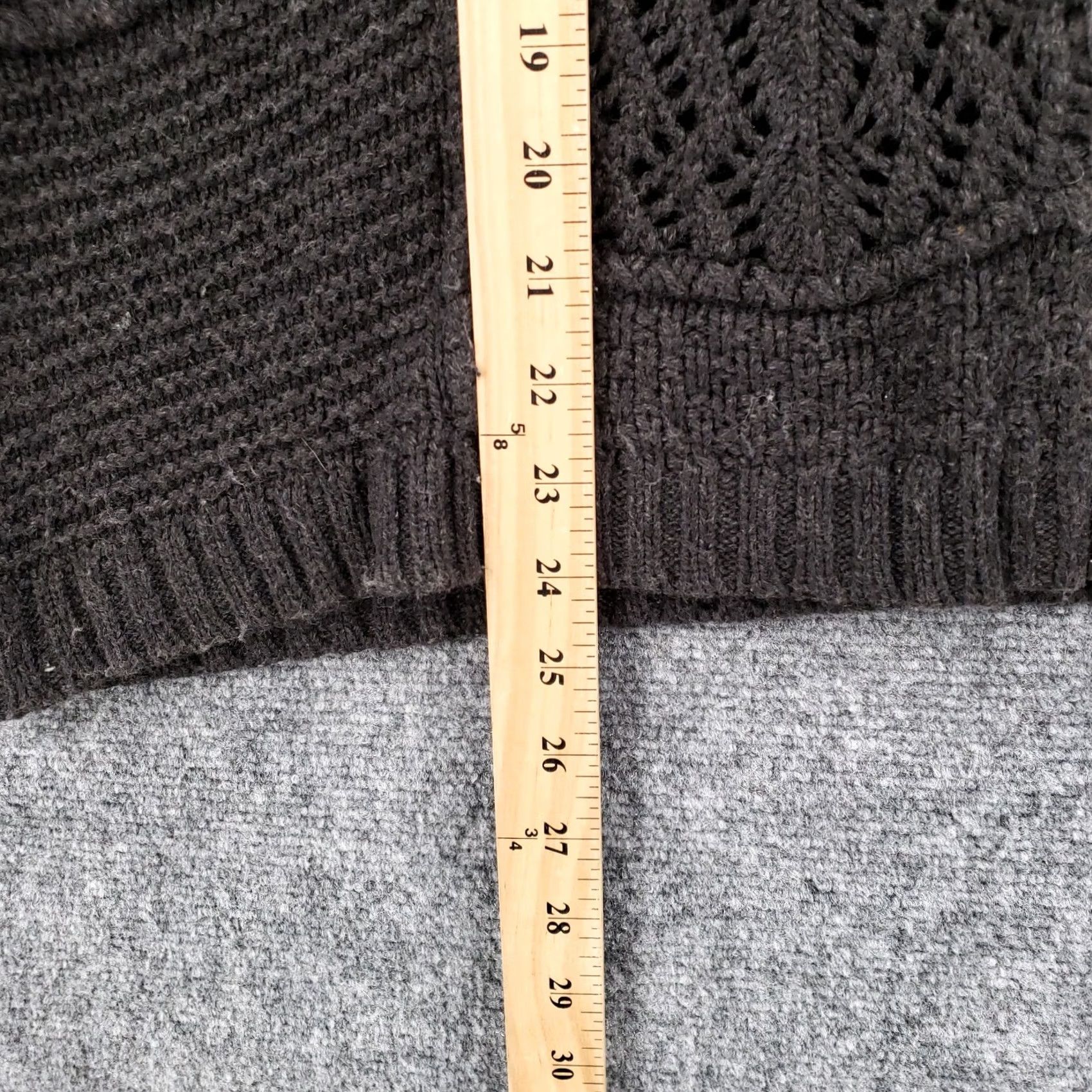 Vintage Chicos Sweater Vest Womens Large Gray Arya Faux Fur Collar Sleeveless Knit Size L / US 10 / IT 46 - 5 Thumbnail