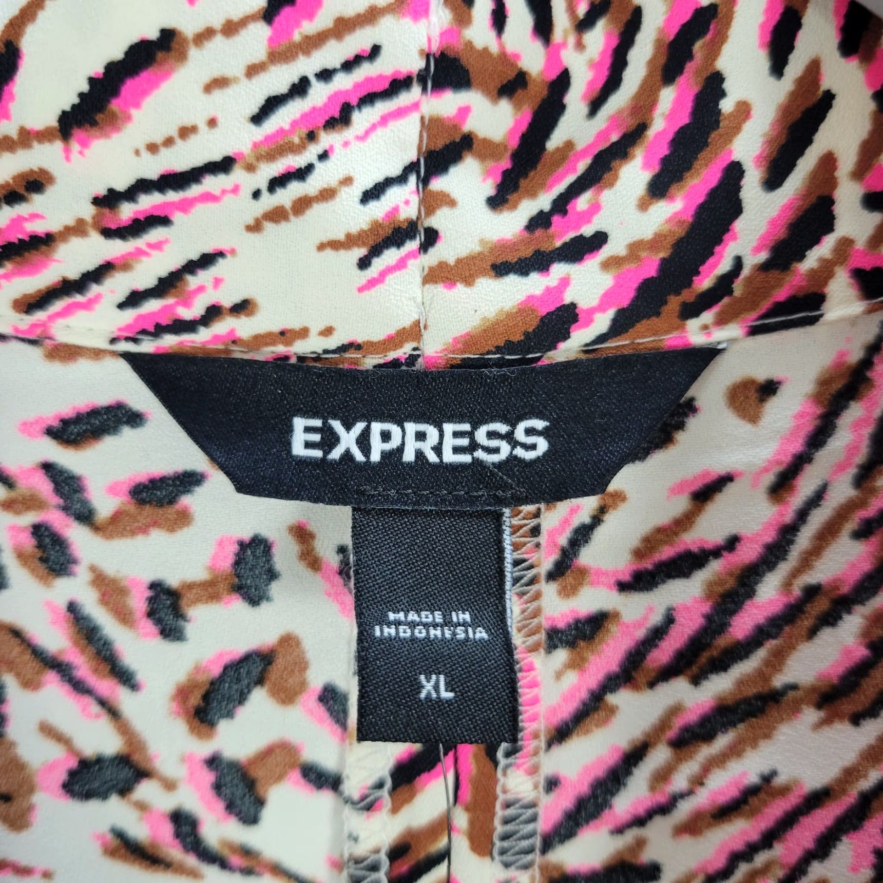 Express Express Blouse Shirt Puff Sleeve Cross Front XL White Pink Brown Abstract Women's Shirt Size XL / US 12-14 / IT 48-50 - 3 Thumbnail